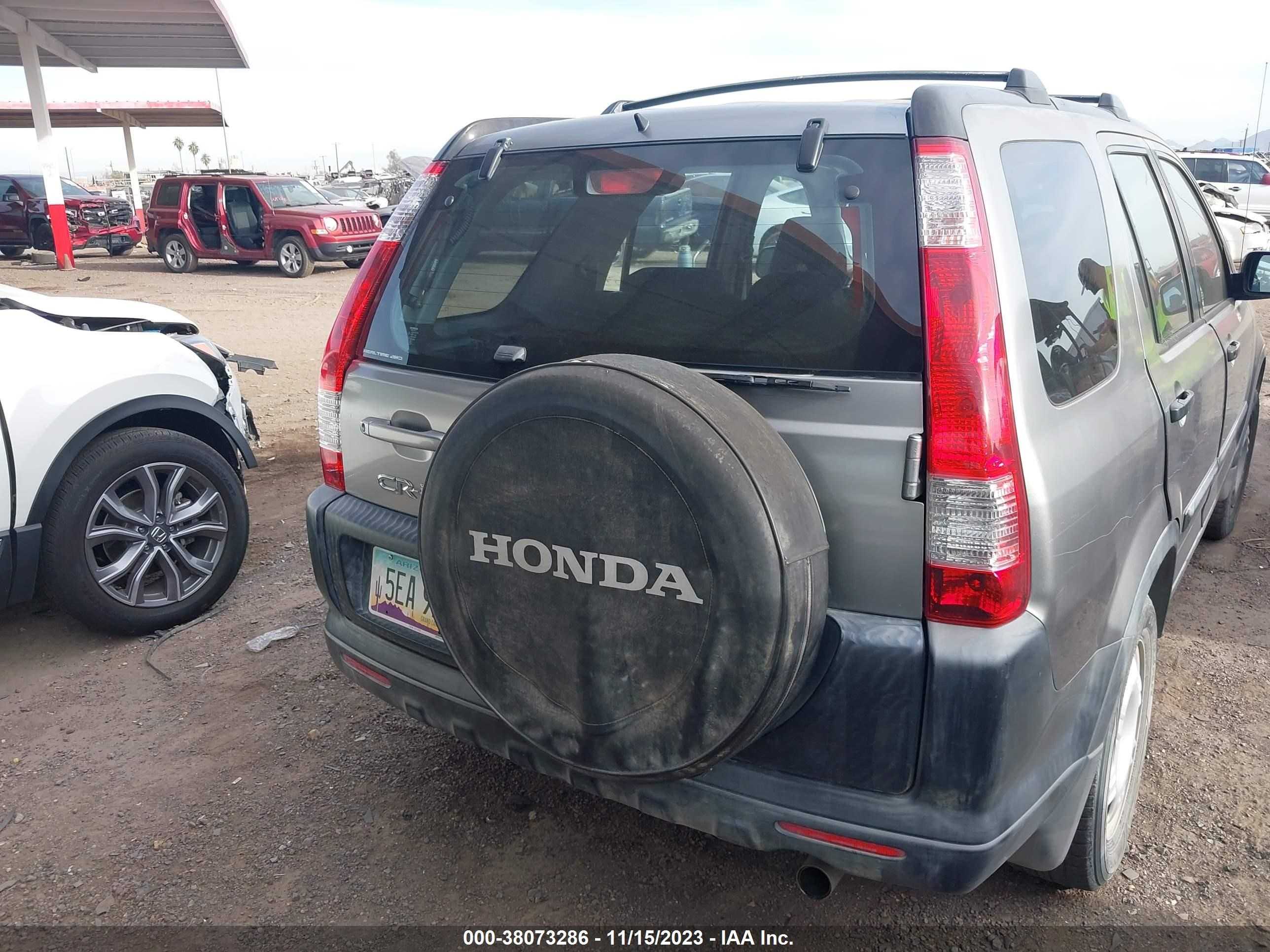 Photo 15 VIN: JHLRD78556C014281 - HONDA CR-V 