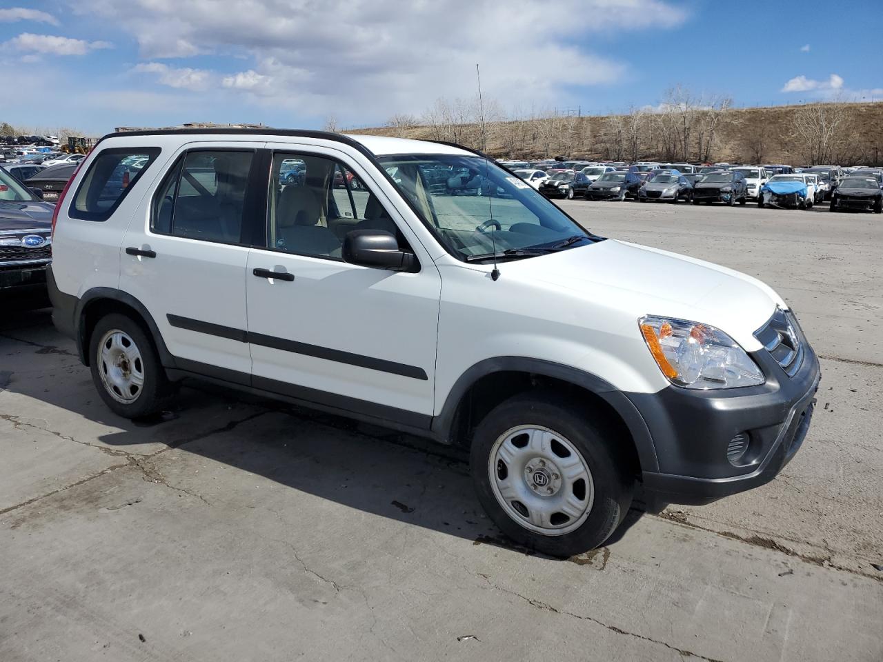 Photo 3 VIN: JHLRD78565C052357 - HONDA CR-V 