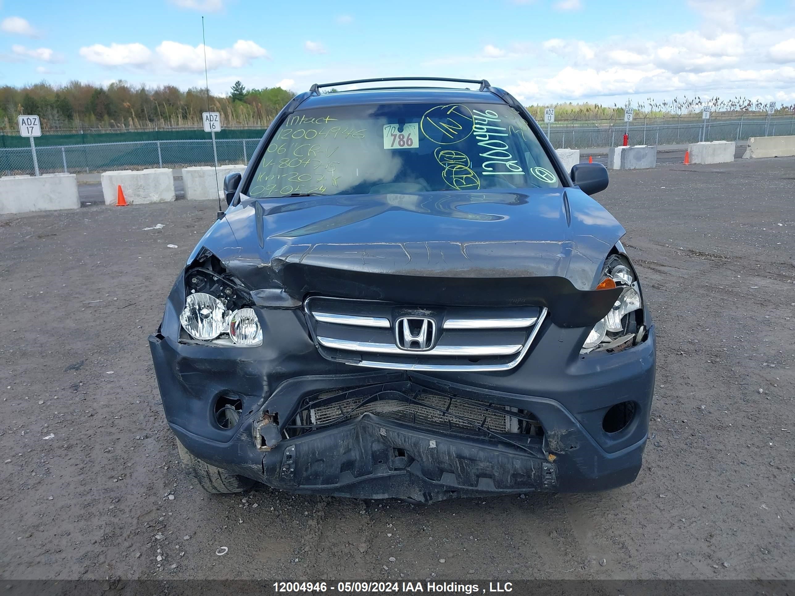 Photo 11 VIN: JHLRD78576C804715 - HONDA CR-V 