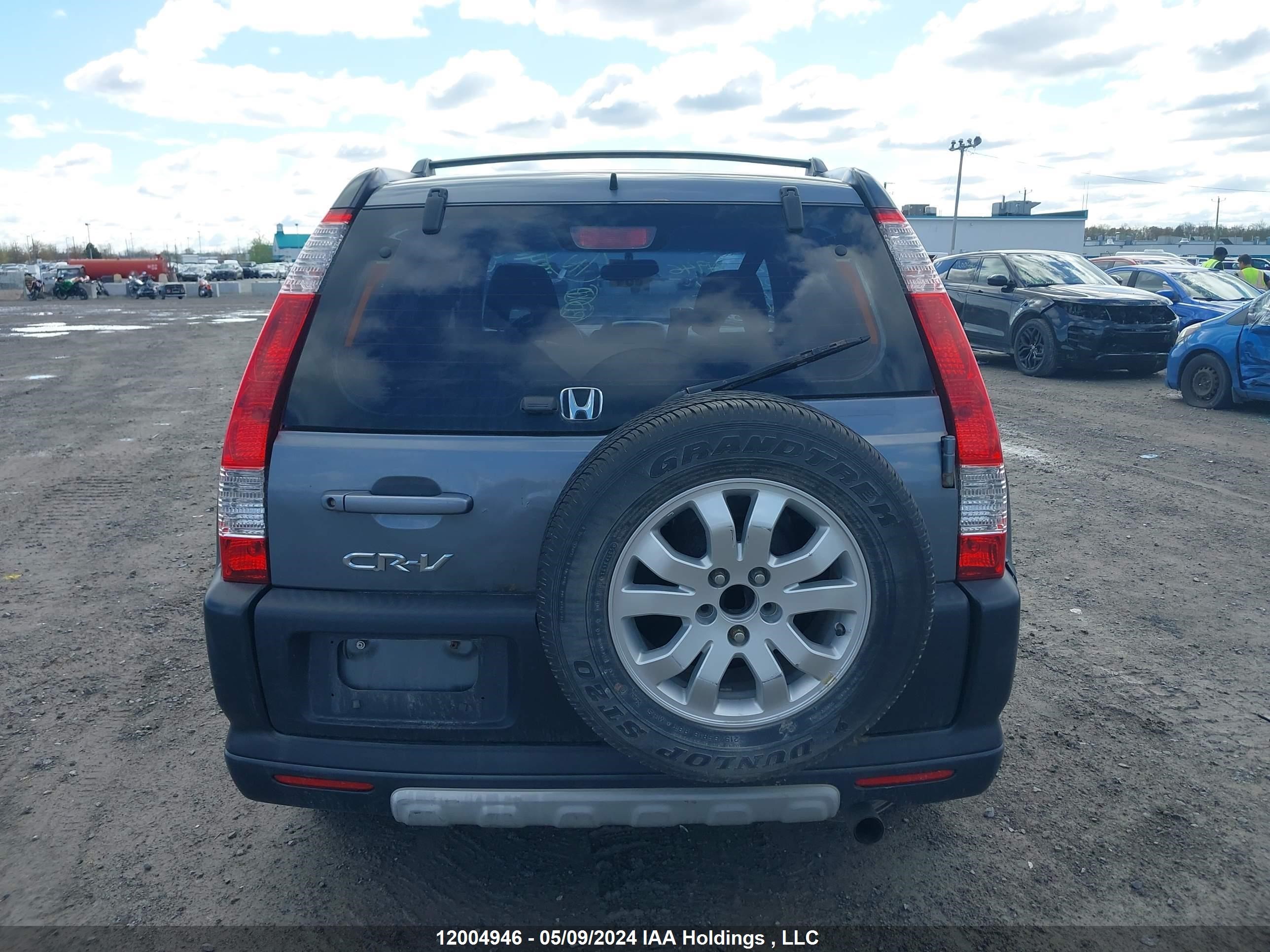 Photo 15 VIN: JHLRD78576C804715 - HONDA CR-V 