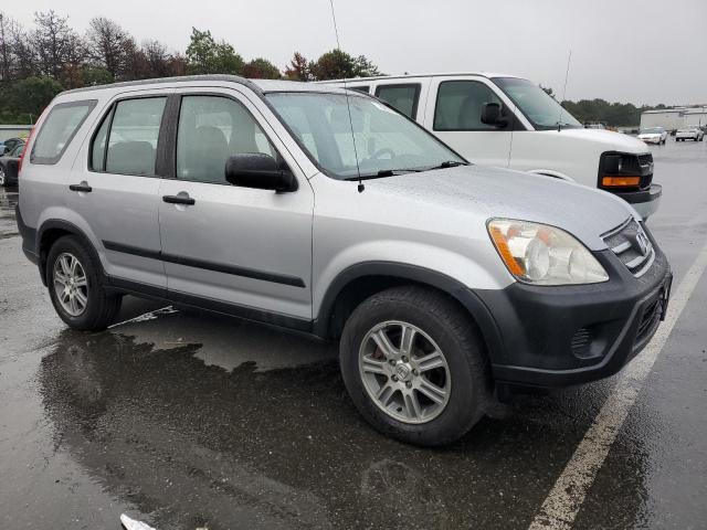 Photo 3 VIN: JHLRD78595C046410 - HONDA CRV 