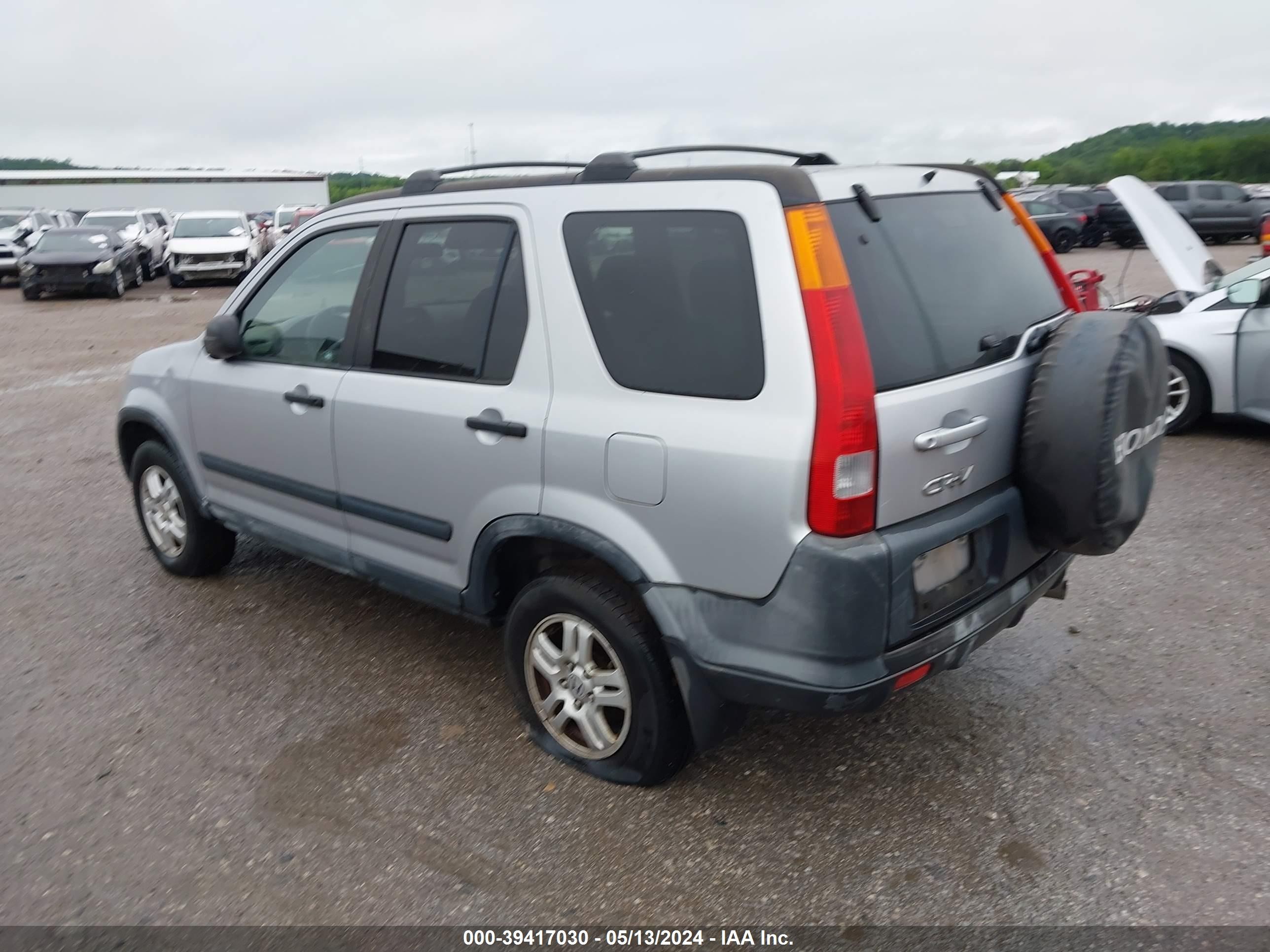 Photo 2 VIN: JHLRD78802C066194 - HONDA CR-V 