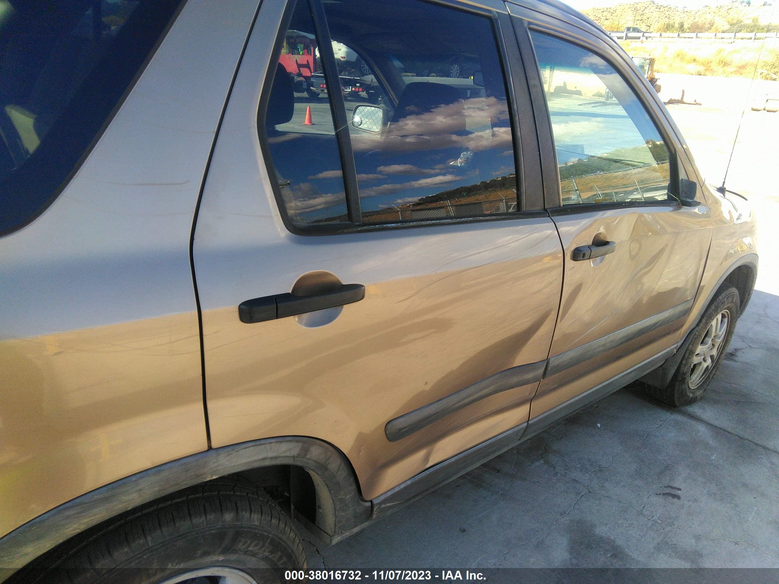 Photo 5 VIN: JHLRD78804C022201 - HONDA CR-V 