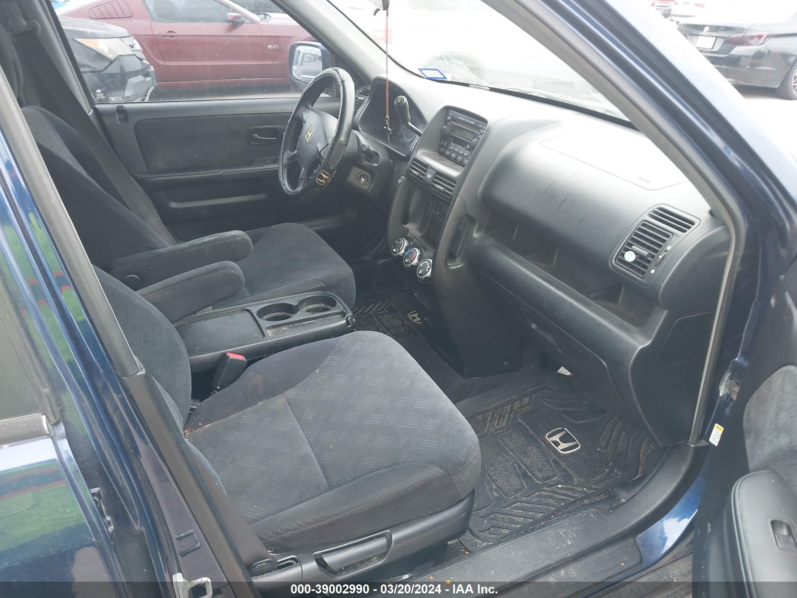 Photo 4 VIN: JHLRD78805C005027 - HONDA CR-V 