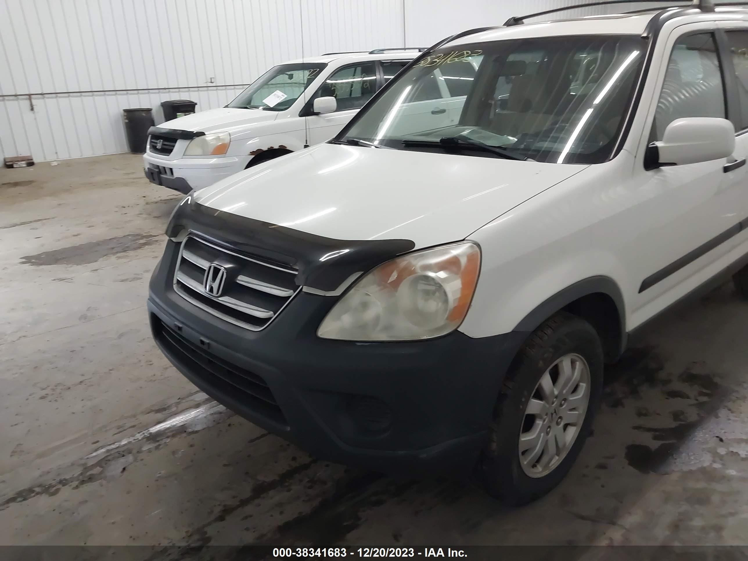 Photo 5 VIN: JHLRD78826C044560 - HONDA CR-V 