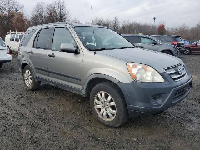 Photo 3 VIN: JHLRD78835C033937 - HONDA CRV 