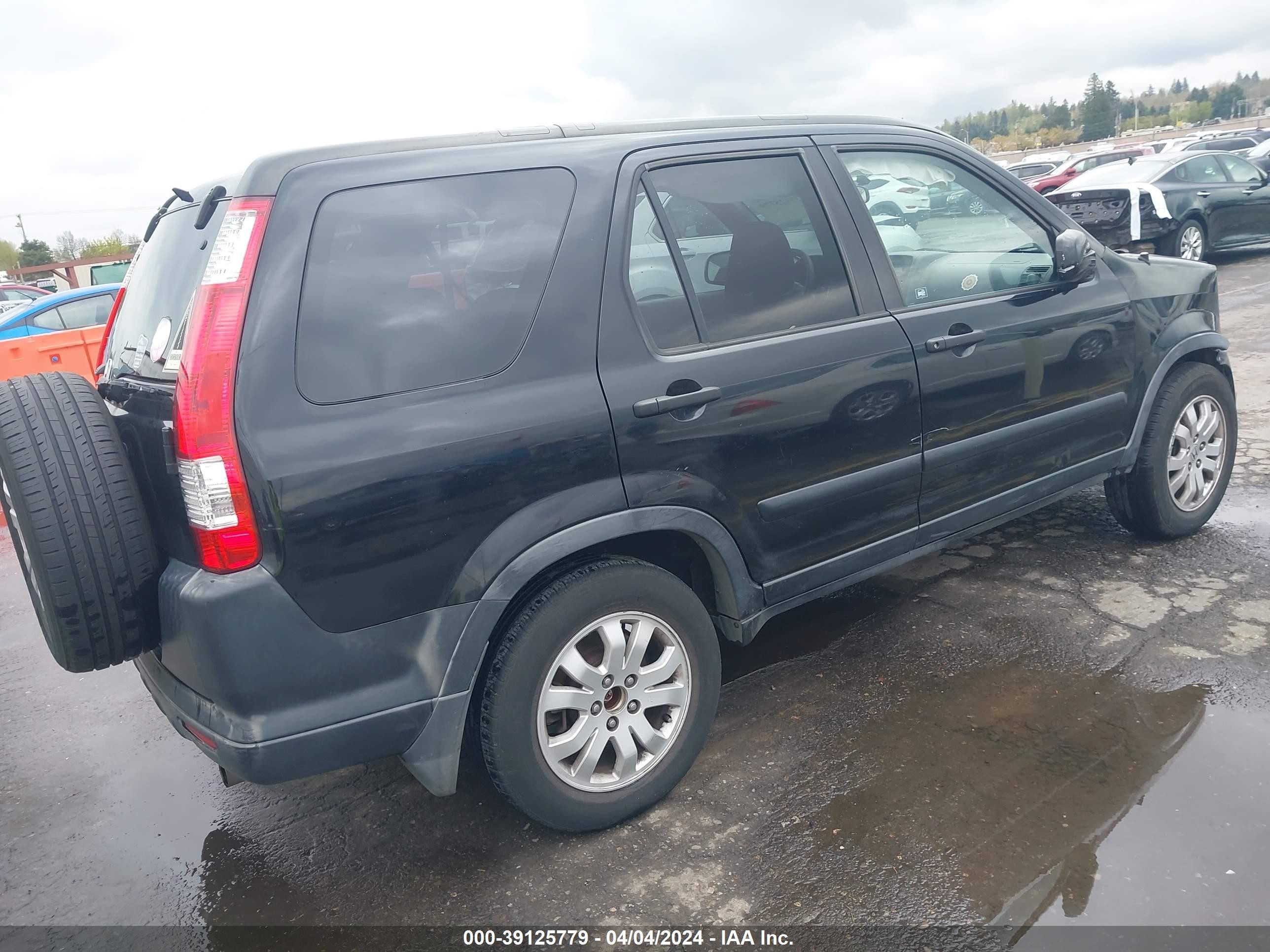 Photo 3 VIN: JHLRD78836C058144 - HONDA CR-V 