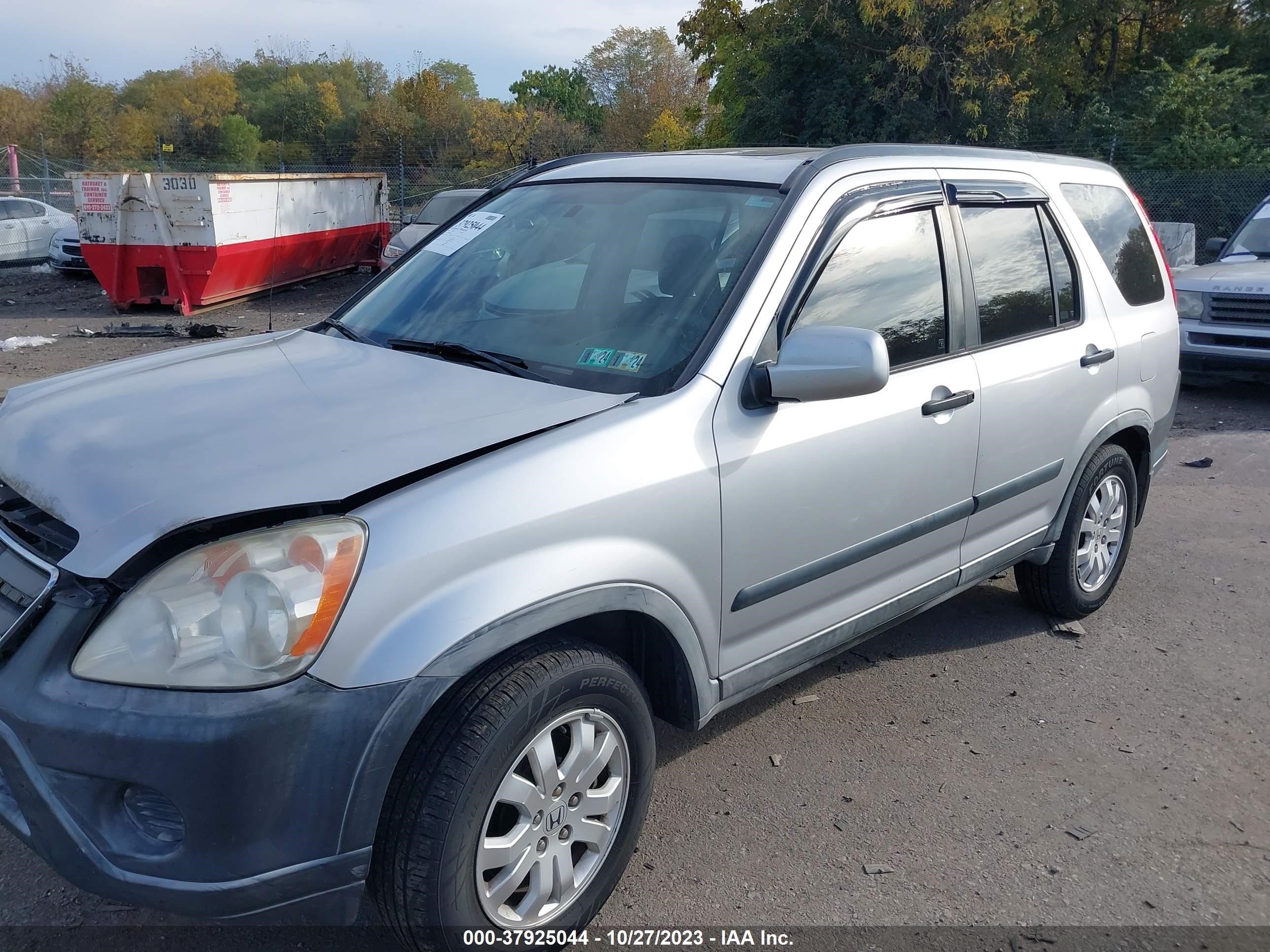 Photo 1 VIN: JHLRD78846C010152 - HONDA CR-V 