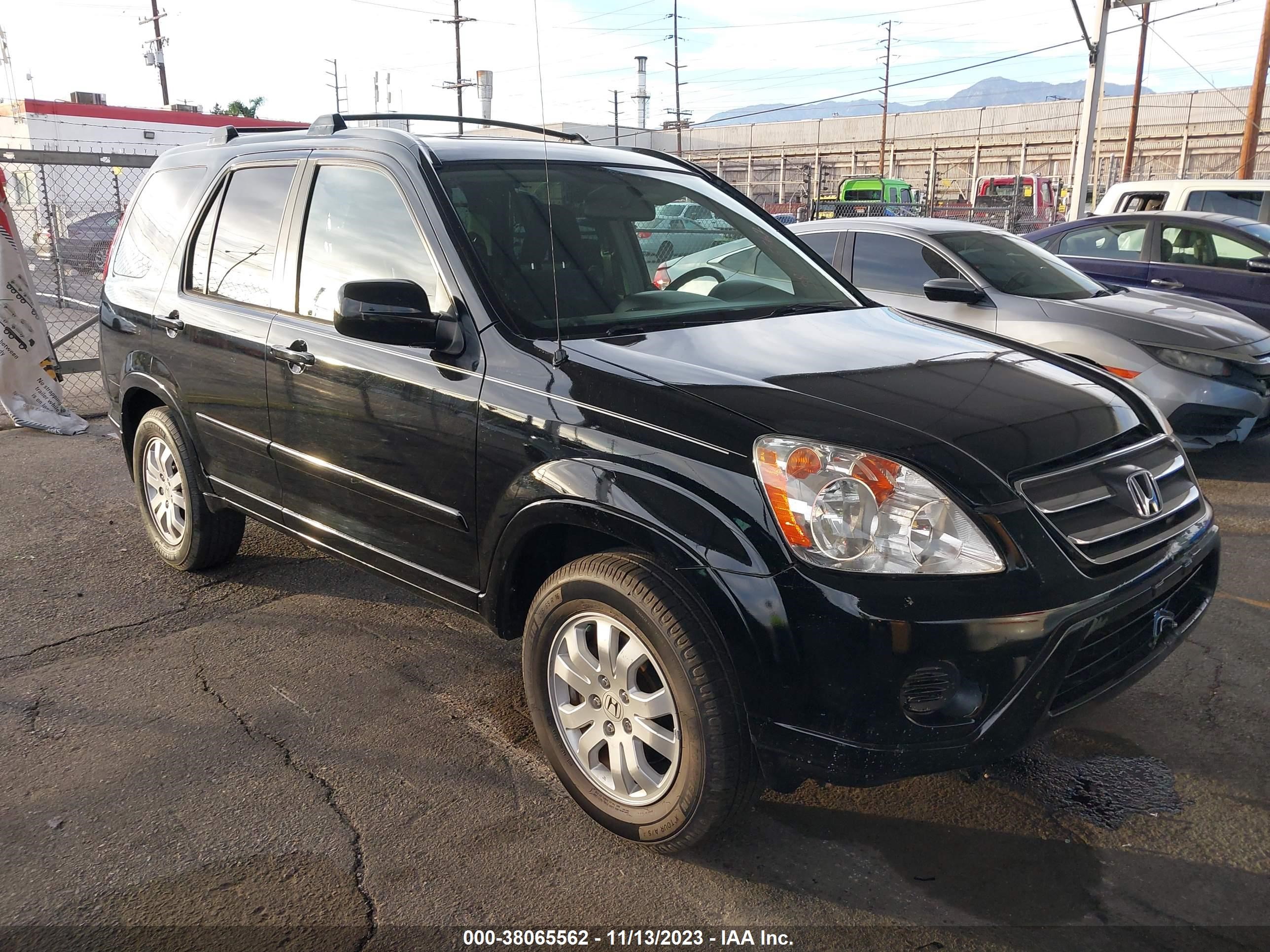 Photo 0 VIN: JHLRD78856C020186 - HONDA CR-V 