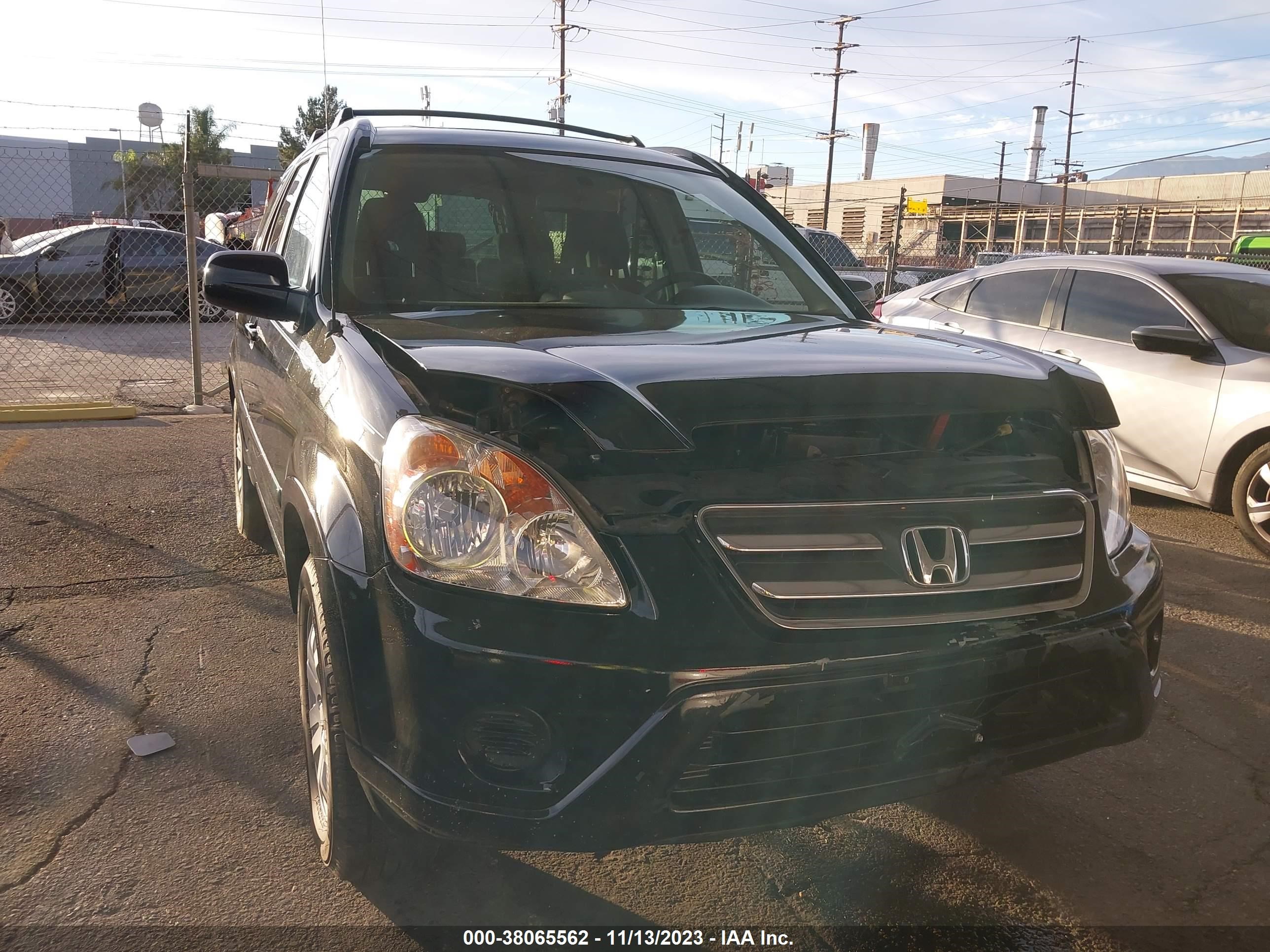 Photo 5 VIN: JHLRD78856C020186 - HONDA CR-V 