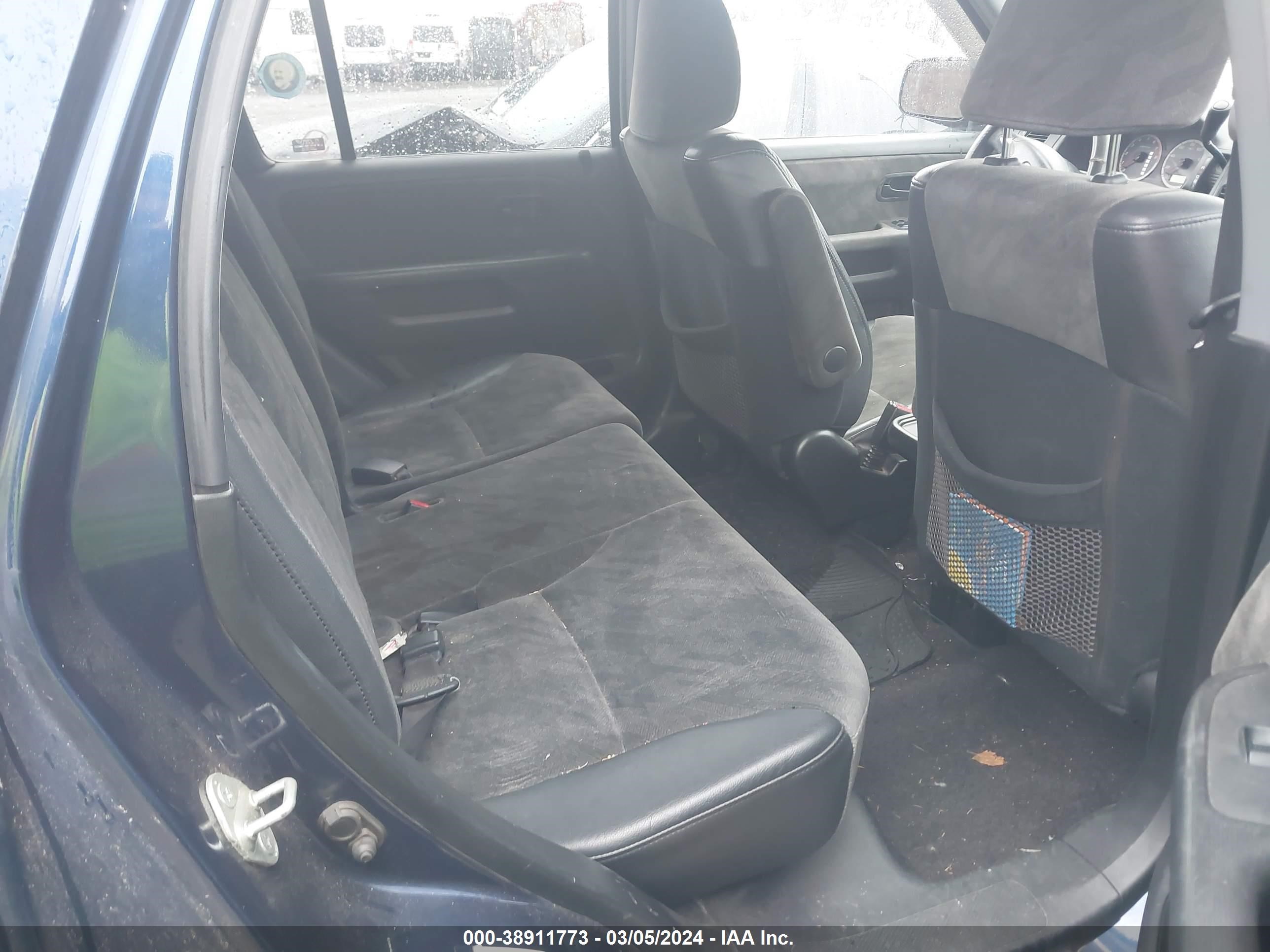 Photo 7 VIN: JHLRD78863C004686 - HONDA CR-V 