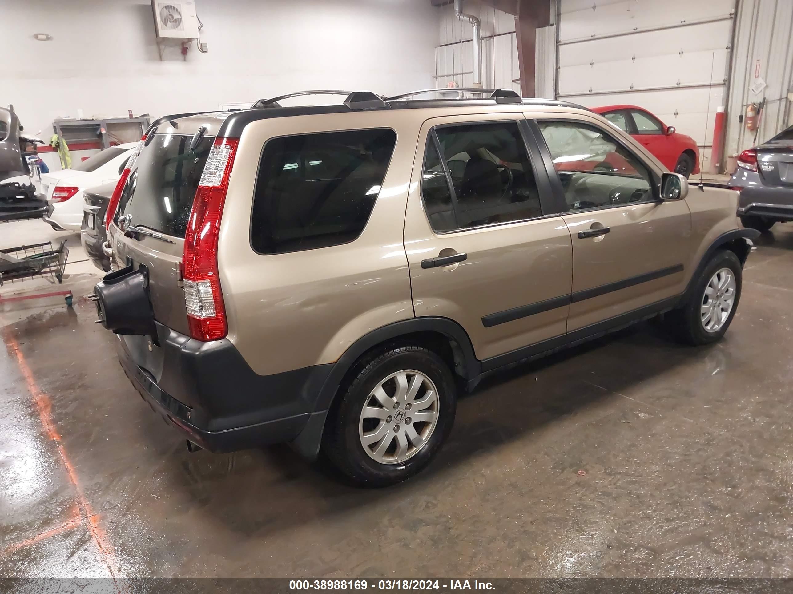 Photo 3 VIN: JHLRD78865C063689 - HONDA CR-V 