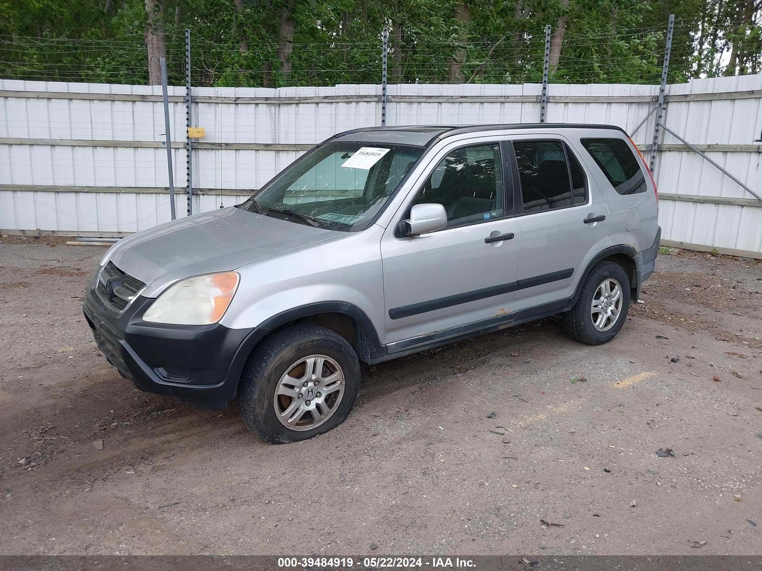 Photo 1 VIN: JHLRD78872C078388 - HONDA CR-V 