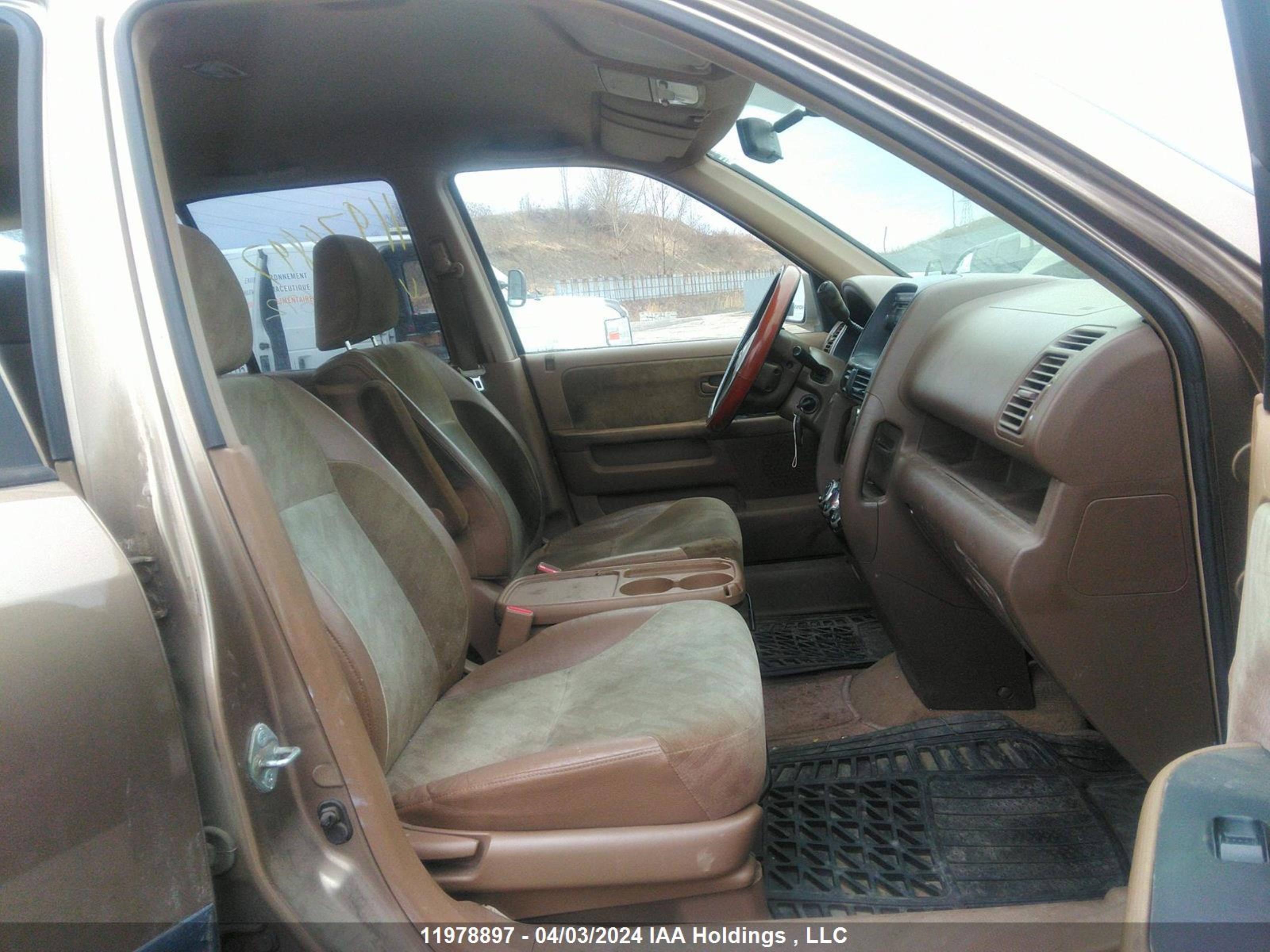 Photo 4 VIN: JHLRD78874C800672 - HONDA CR-V 