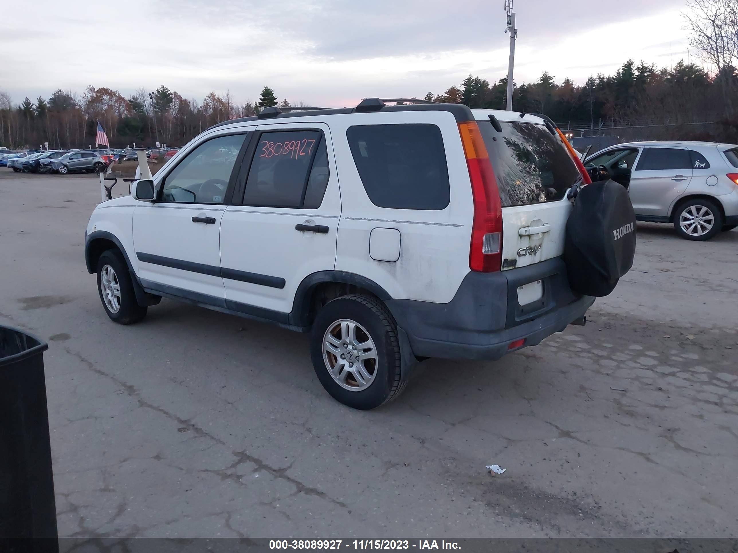 Photo 2 VIN: JHLRD78882C067318 - HONDA CR-V 