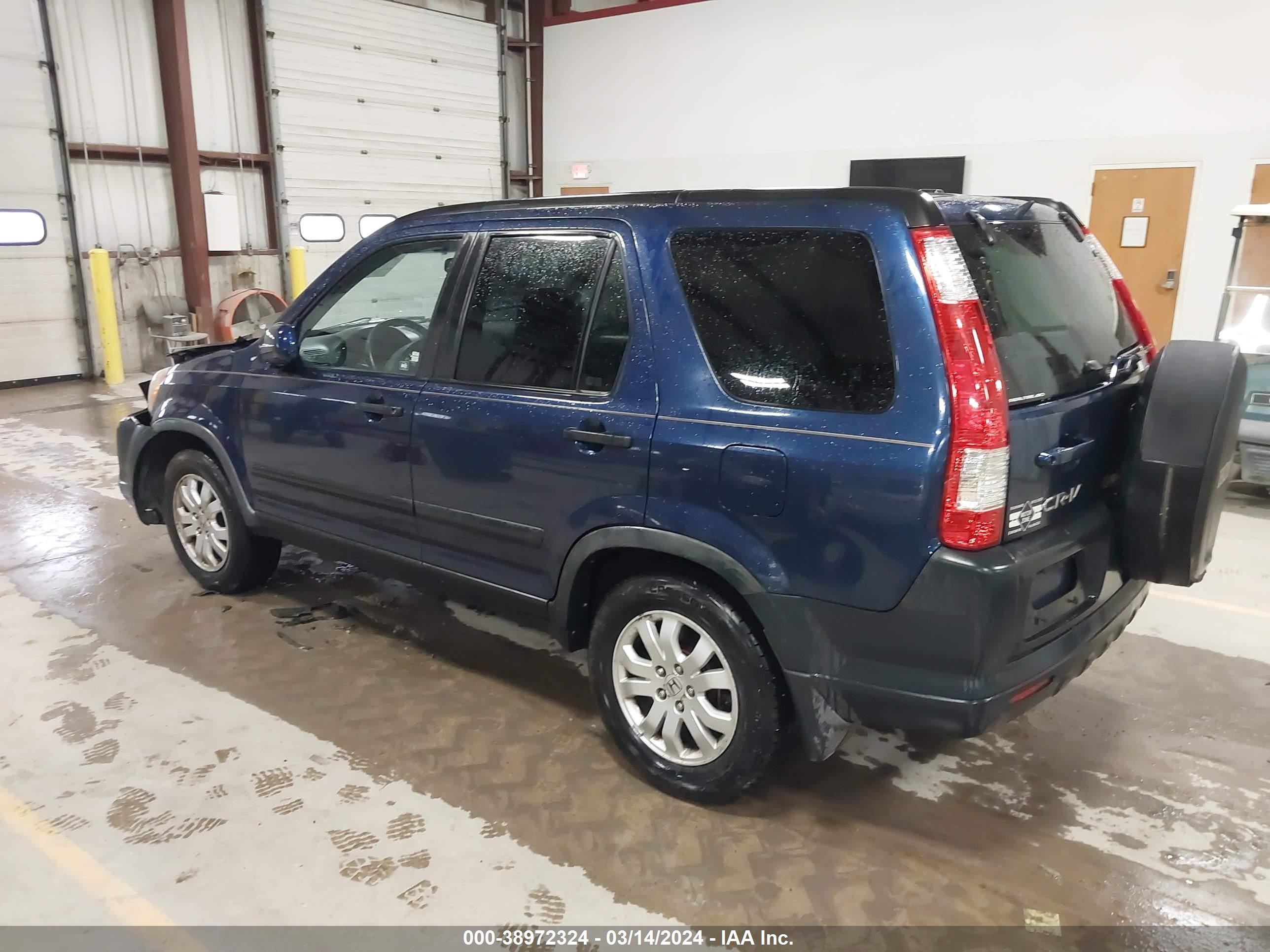 Photo 2 VIN: JHLRD78895C058728 - HONDA CR-V 