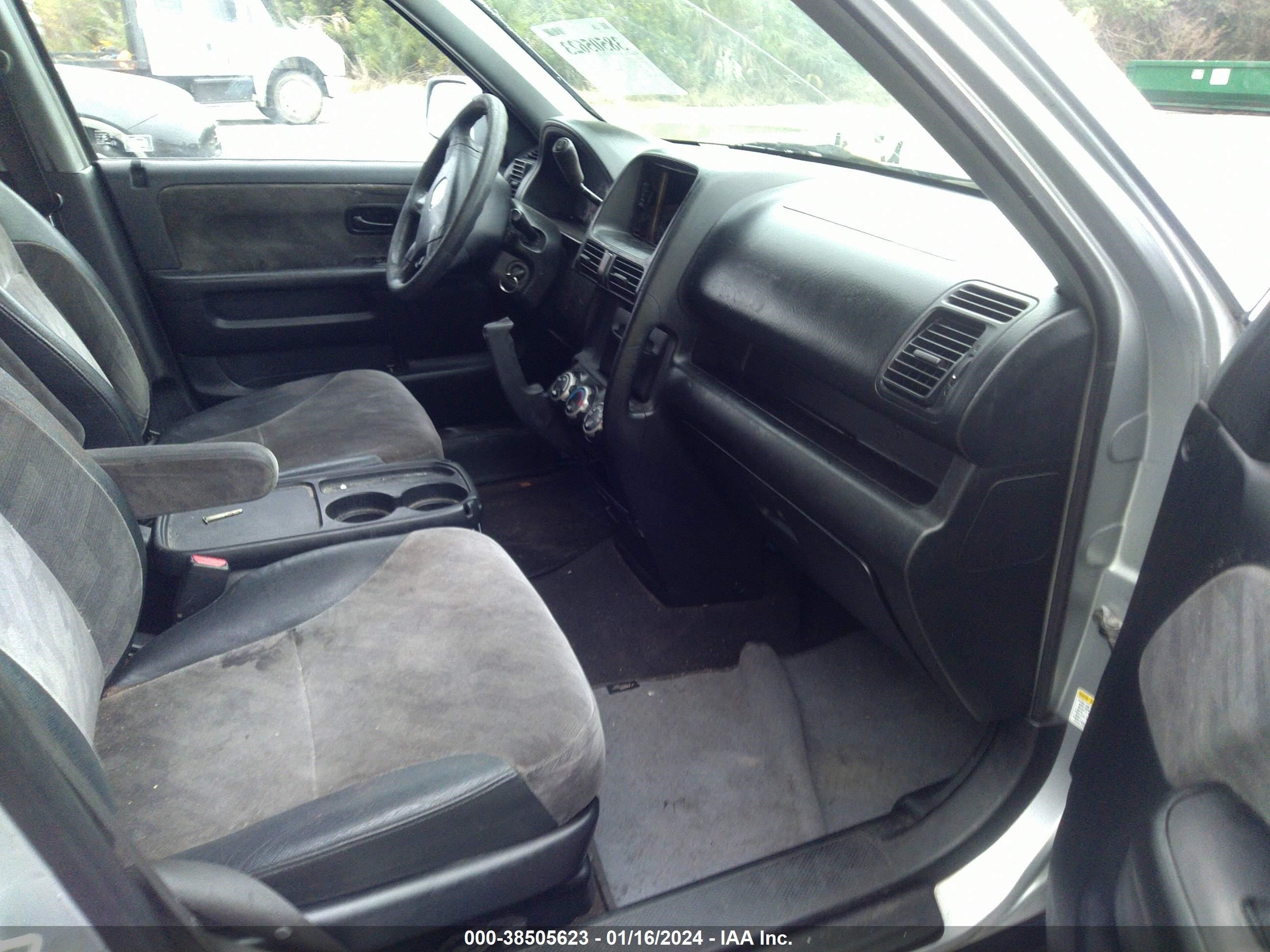 Photo 4 VIN: JHLRD788X3C046326 - HONDA CR-V 