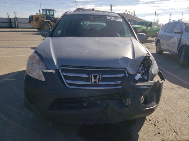 Photo 4 VIN: JHLRD788X6C002556 - HONDA CRV 