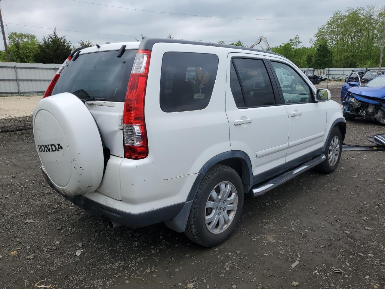 Photo 2 VIN: JHLRD78925C016796 - HONDA CR-V 