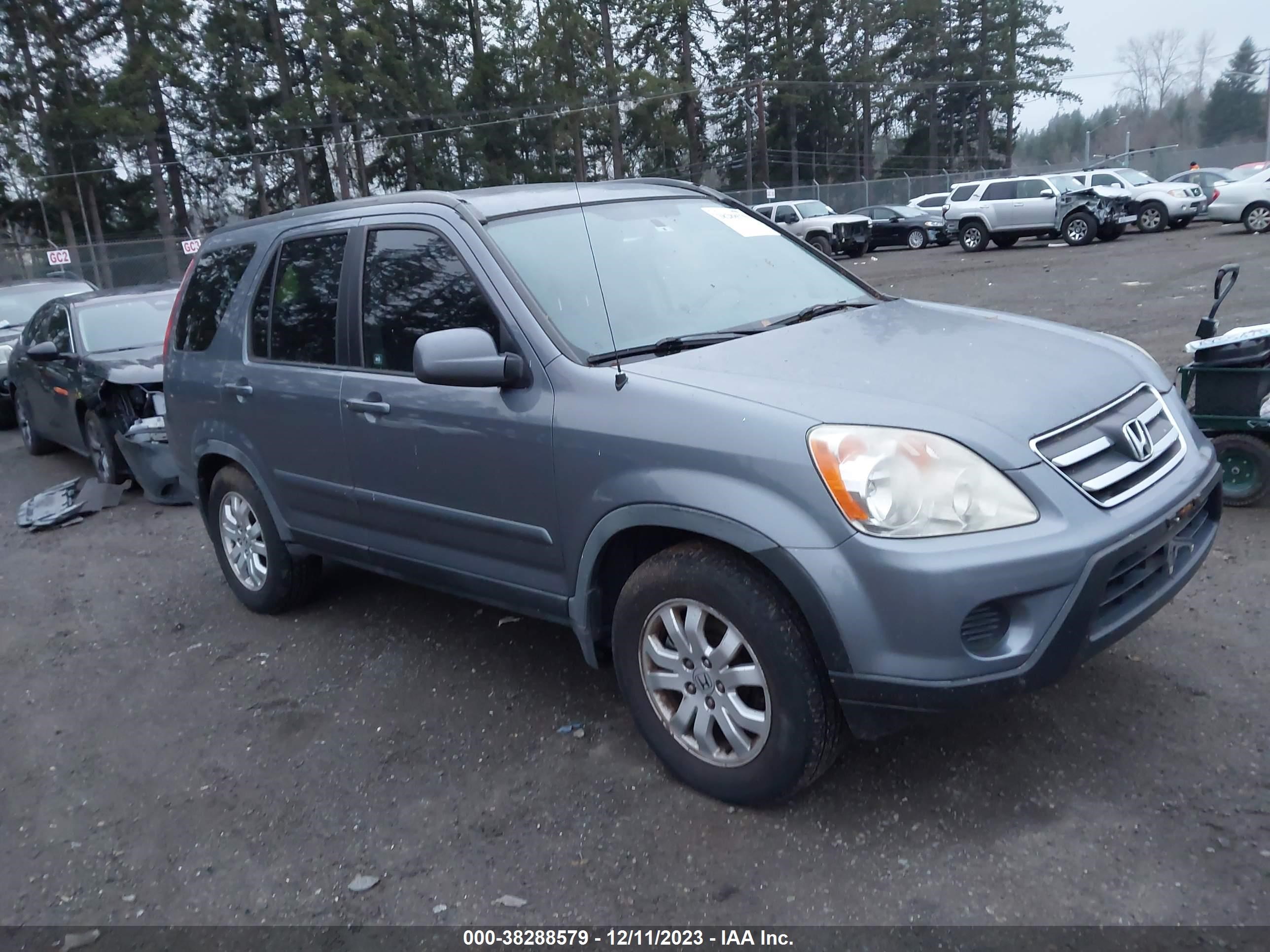 Photo 0 VIN: JHLRD78975C032797 - HONDA CR-V 