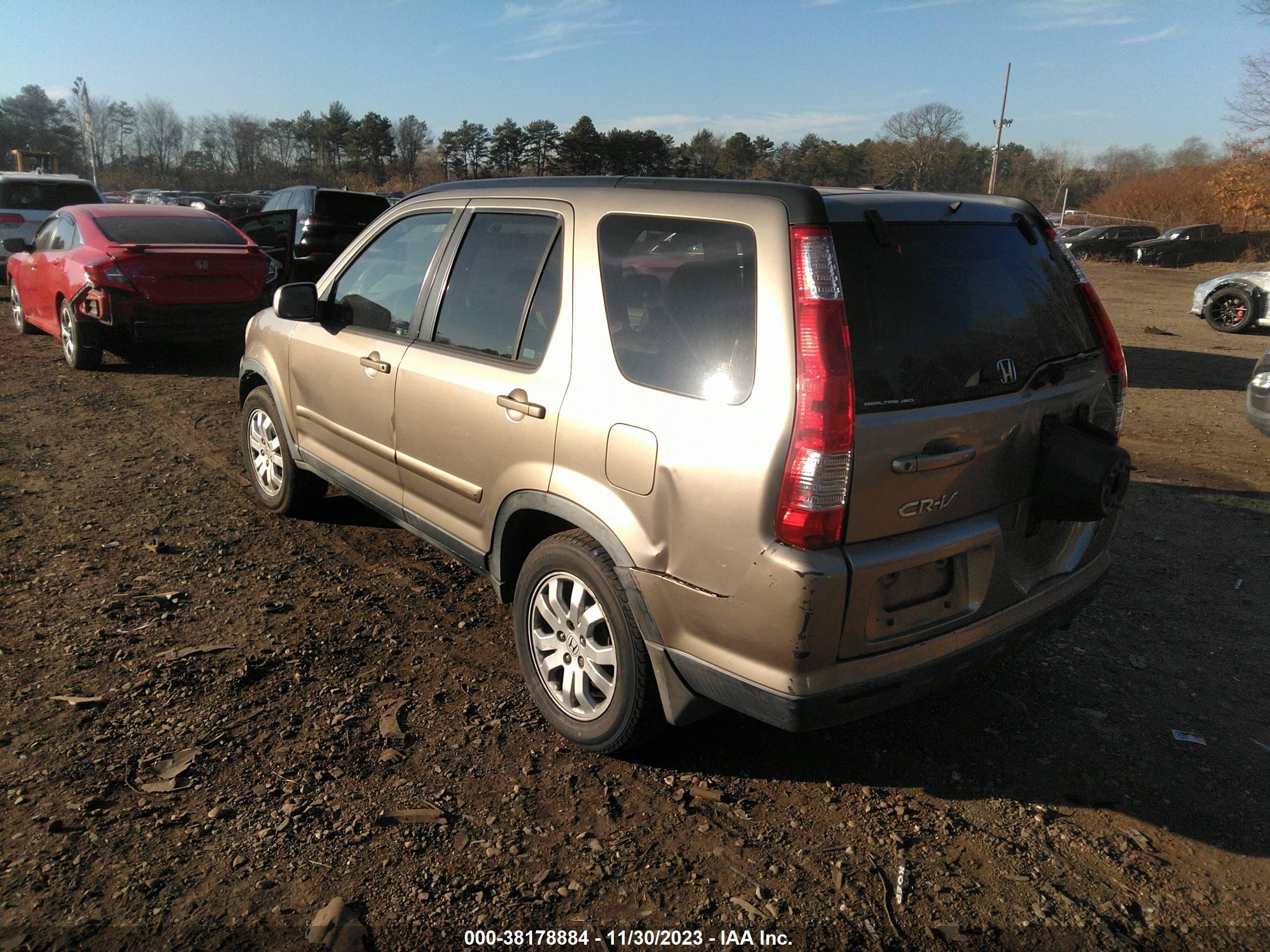 Photo 2 VIN: JHLRD78995C065090 - HONDA CR-V 