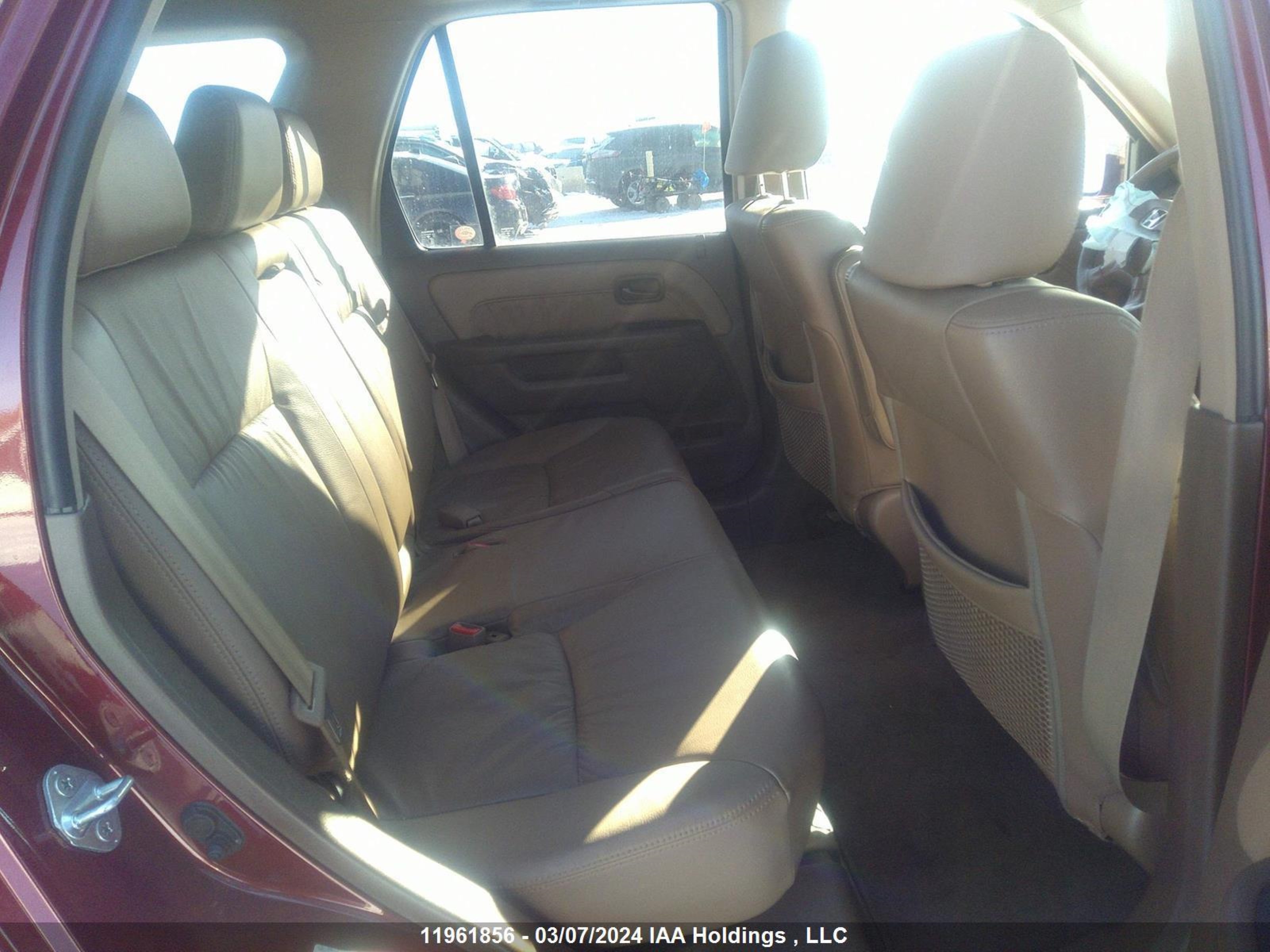 Photo 7 VIN: JHLRD789X3C808465 - HONDA CR-V 