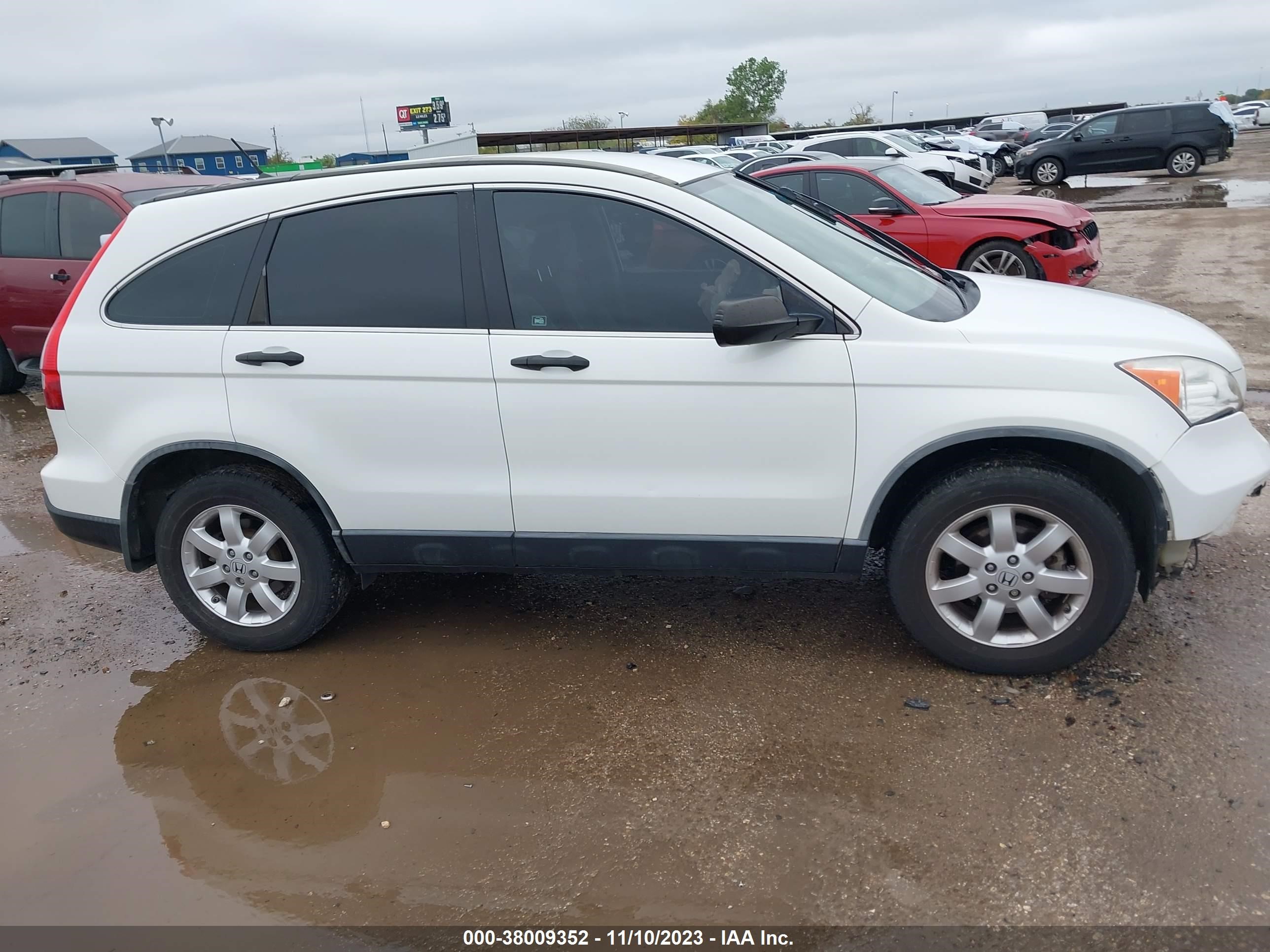 Photo 12 VIN: JHLRE38317C006829 - HONDA CR-V 