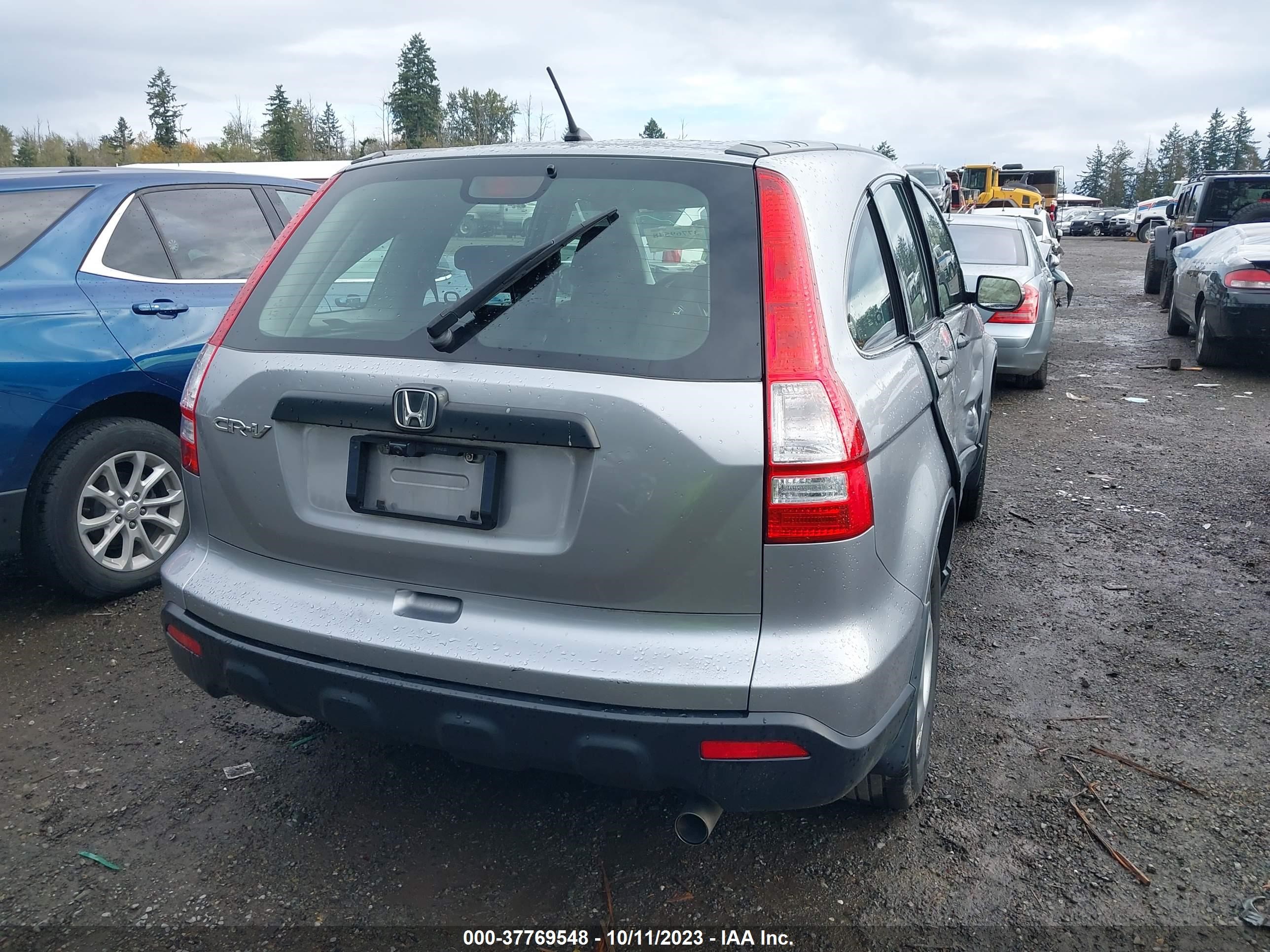 Photo 3 VIN: JHLRE38318C047429 - HONDA CR-V 