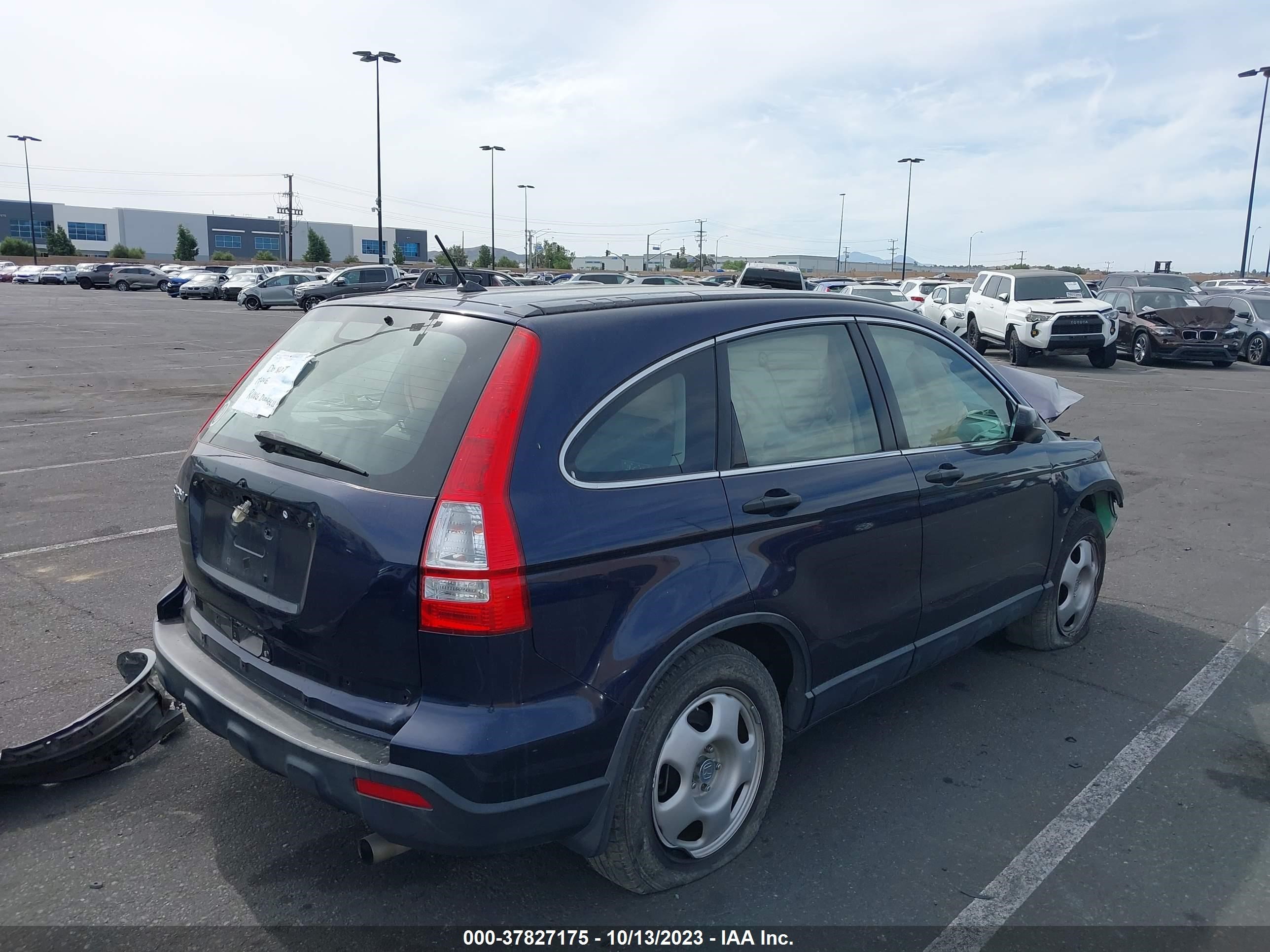 Photo 3 VIN: JHLRE38349C014037 - HONDA CR-V 