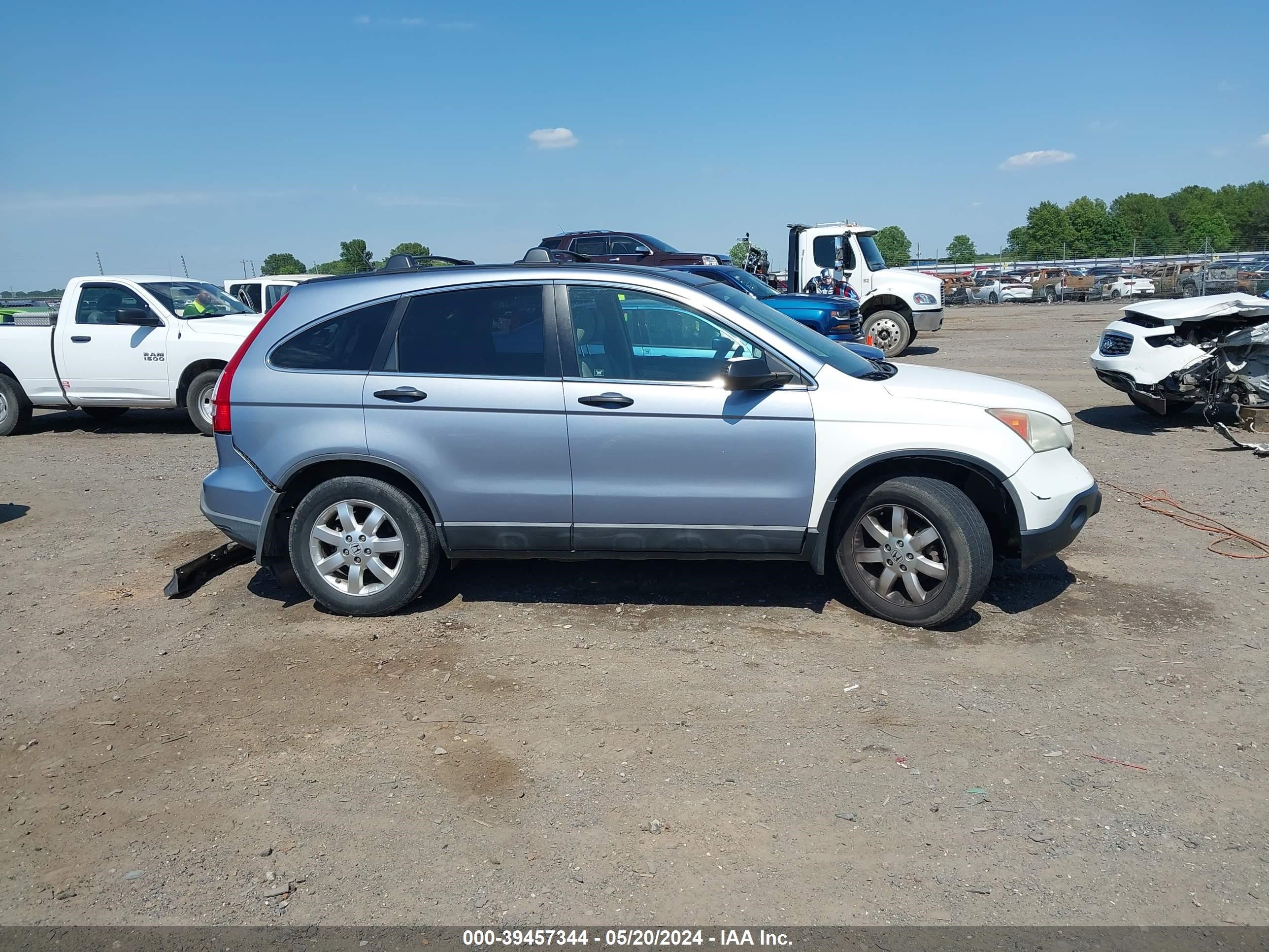 Photo 12 VIN: JHLRE38538C000095 - HONDA CR-V 