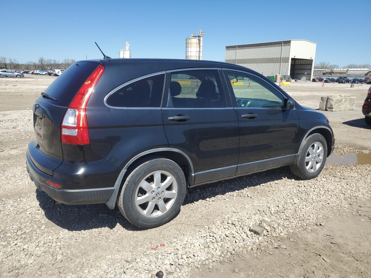 Photo 2 VIN: JHLRE3H43BC001844 - HONDA CR-V 