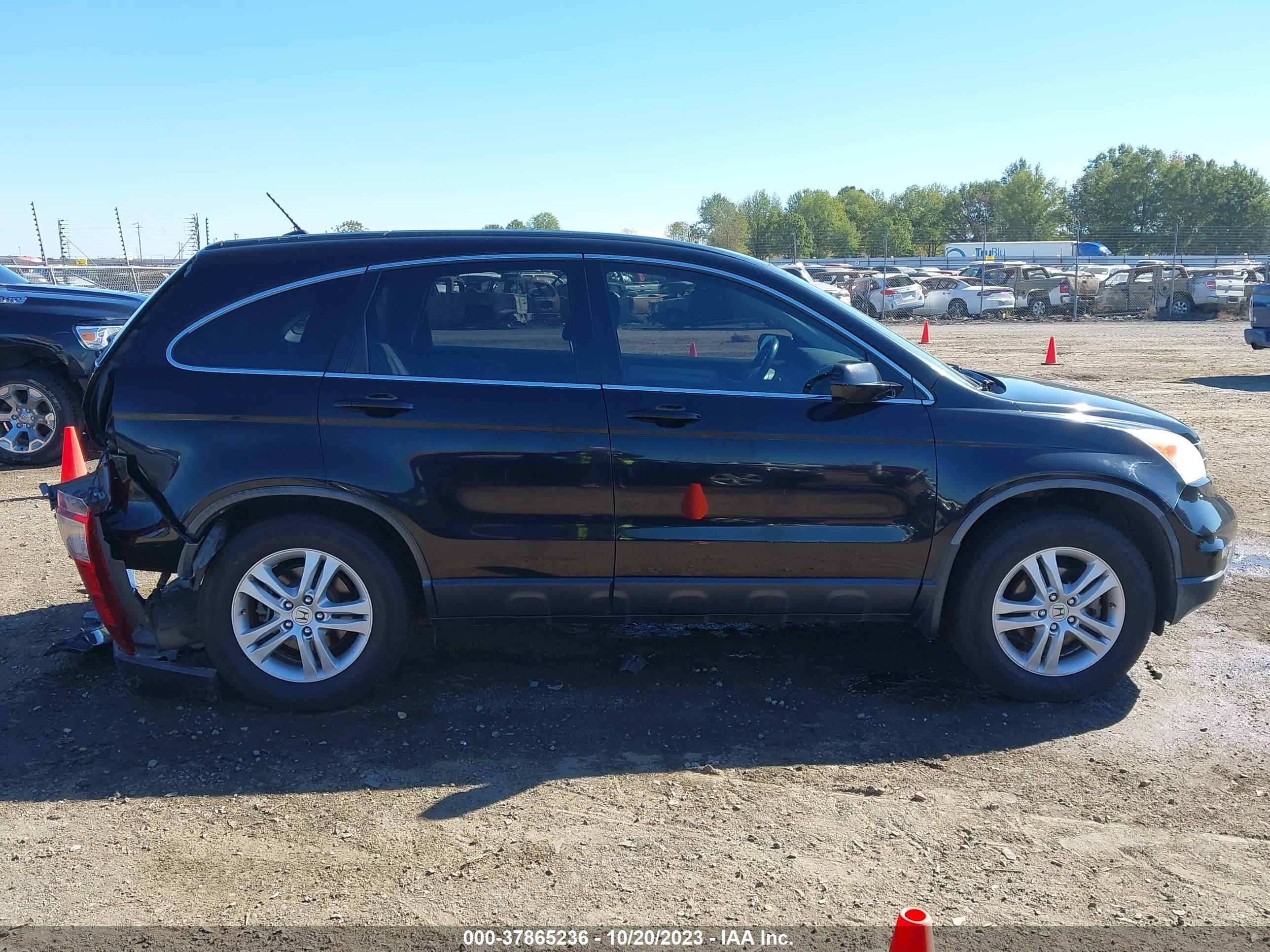 Photo 12 VIN: JHLRE3H74BC005444 - HONDA CR-V 