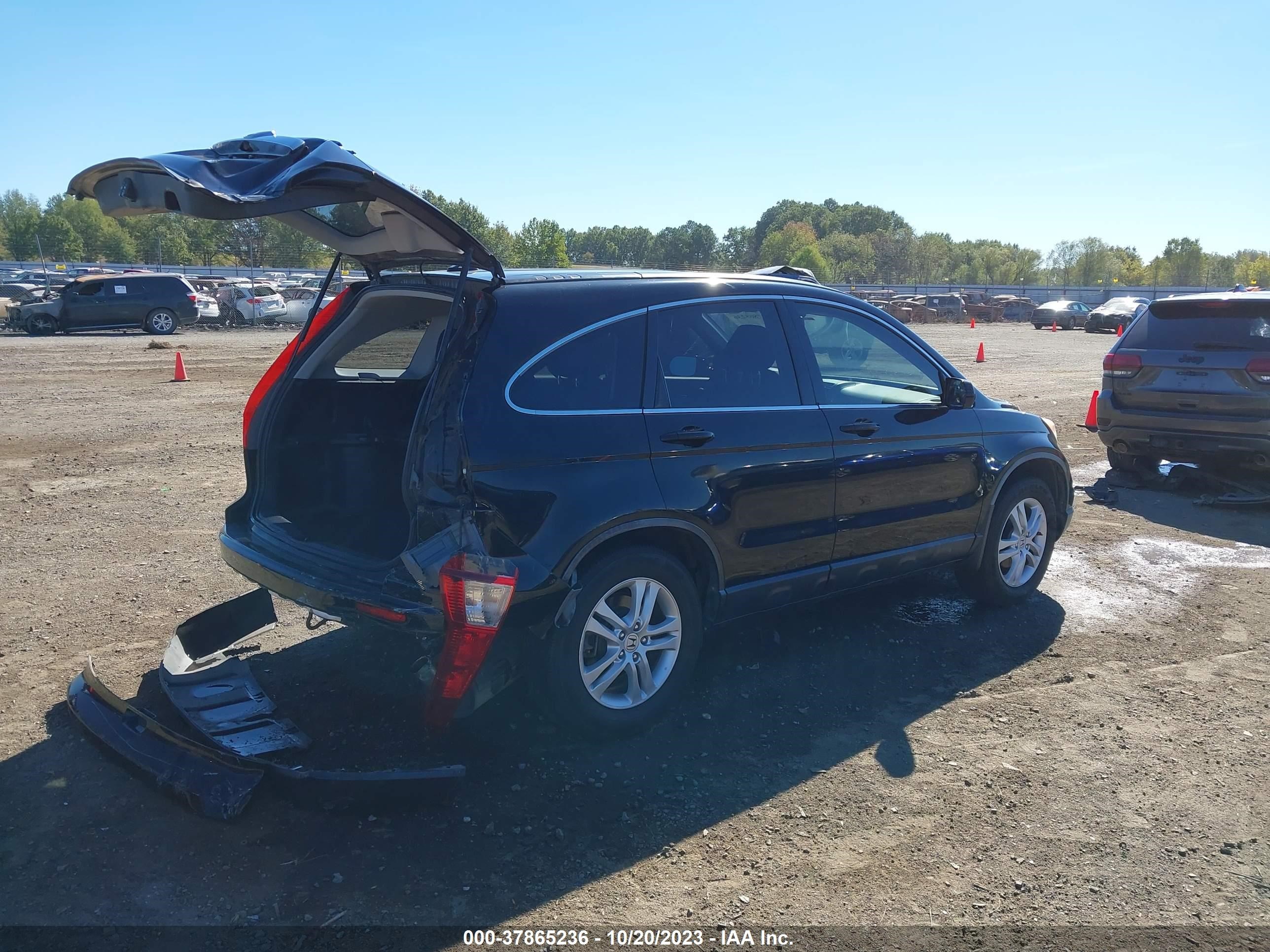 Photo 3 VIN: JHLRE3H74BC005444 - HONDA CR-V 