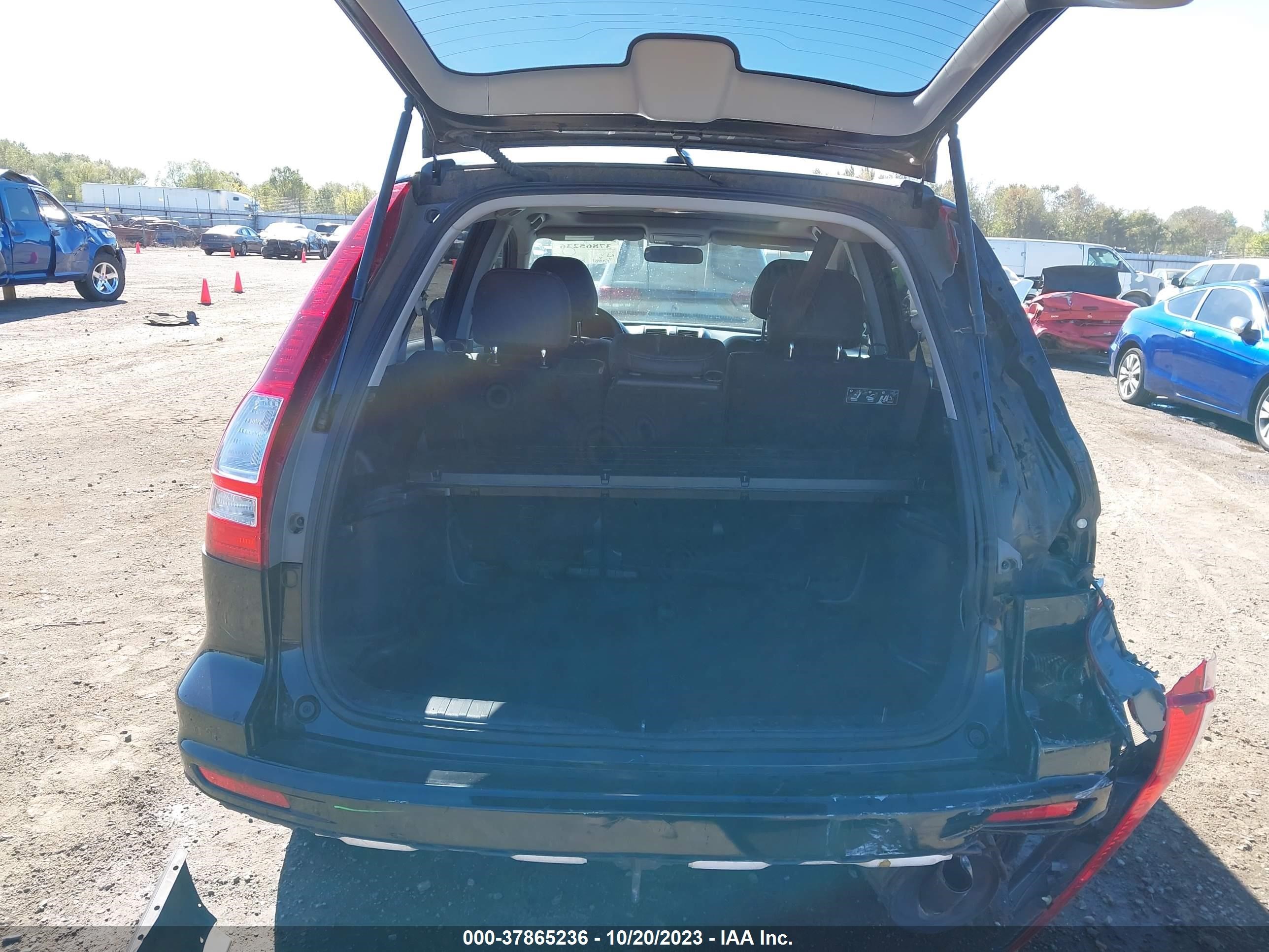 Photo 7 VIN: JHLRE3H74BC005444 - HONDA CR-V 