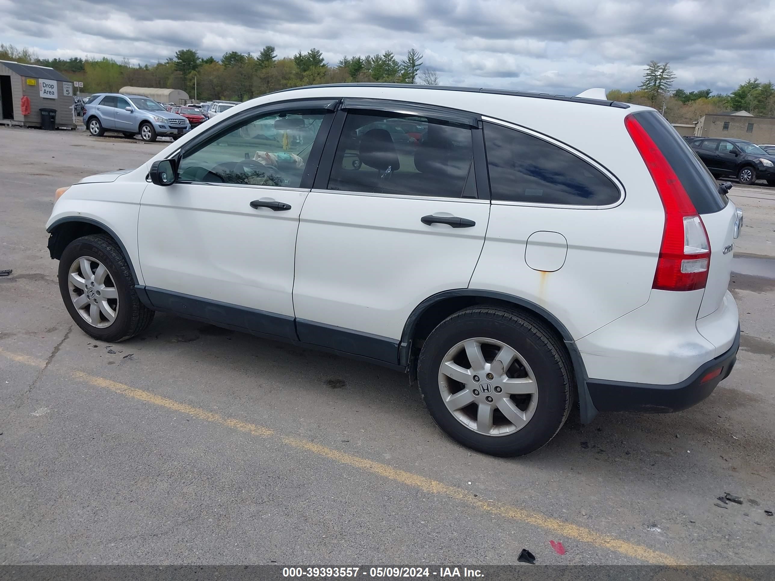 Photo 2 VIN: JHLRE48518C035661 - HONDA CR-V 