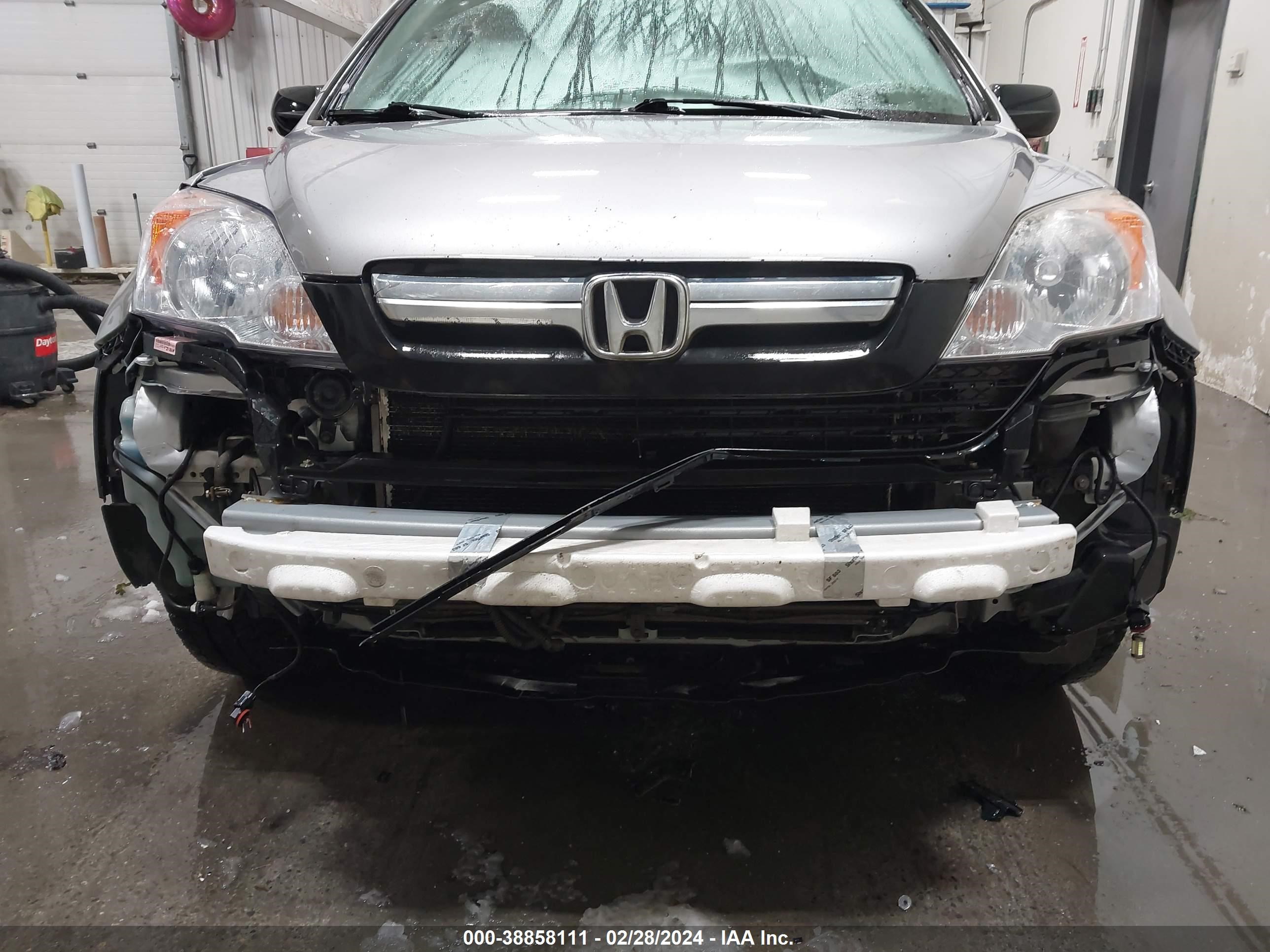 Photo 12 VIN: JHLRE485X9C001137 - HONDA CR-V 