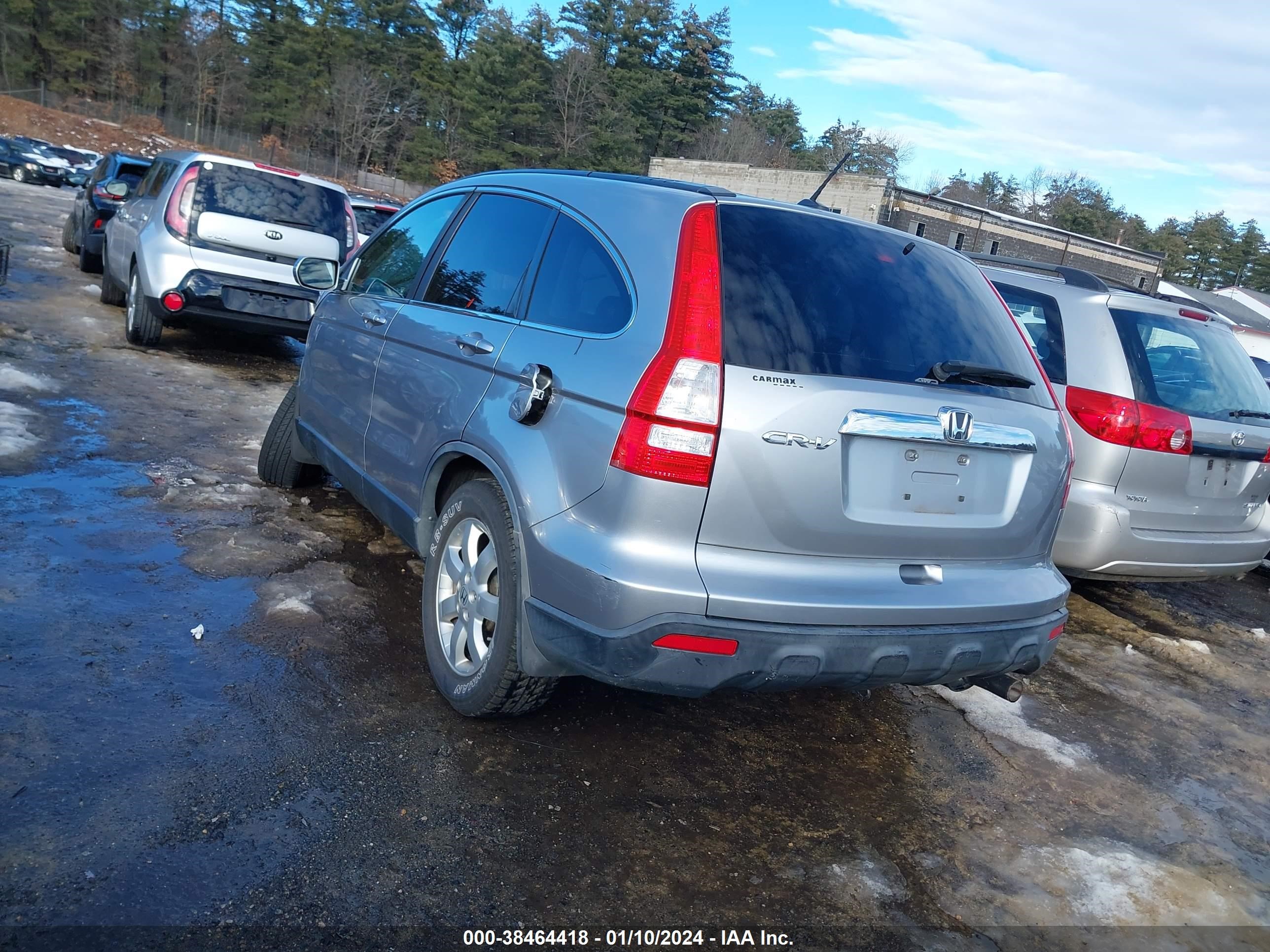 Photo 2 VIN: JHLRE48718C053904 - HONDA CR-V 