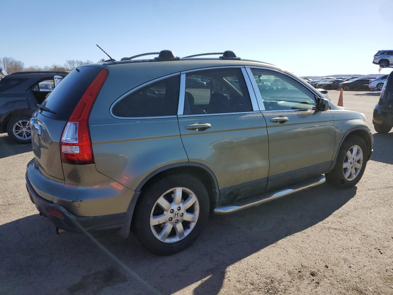 Photo 2 VIN: JHLRE48737C072811 - HONDA CR-V 