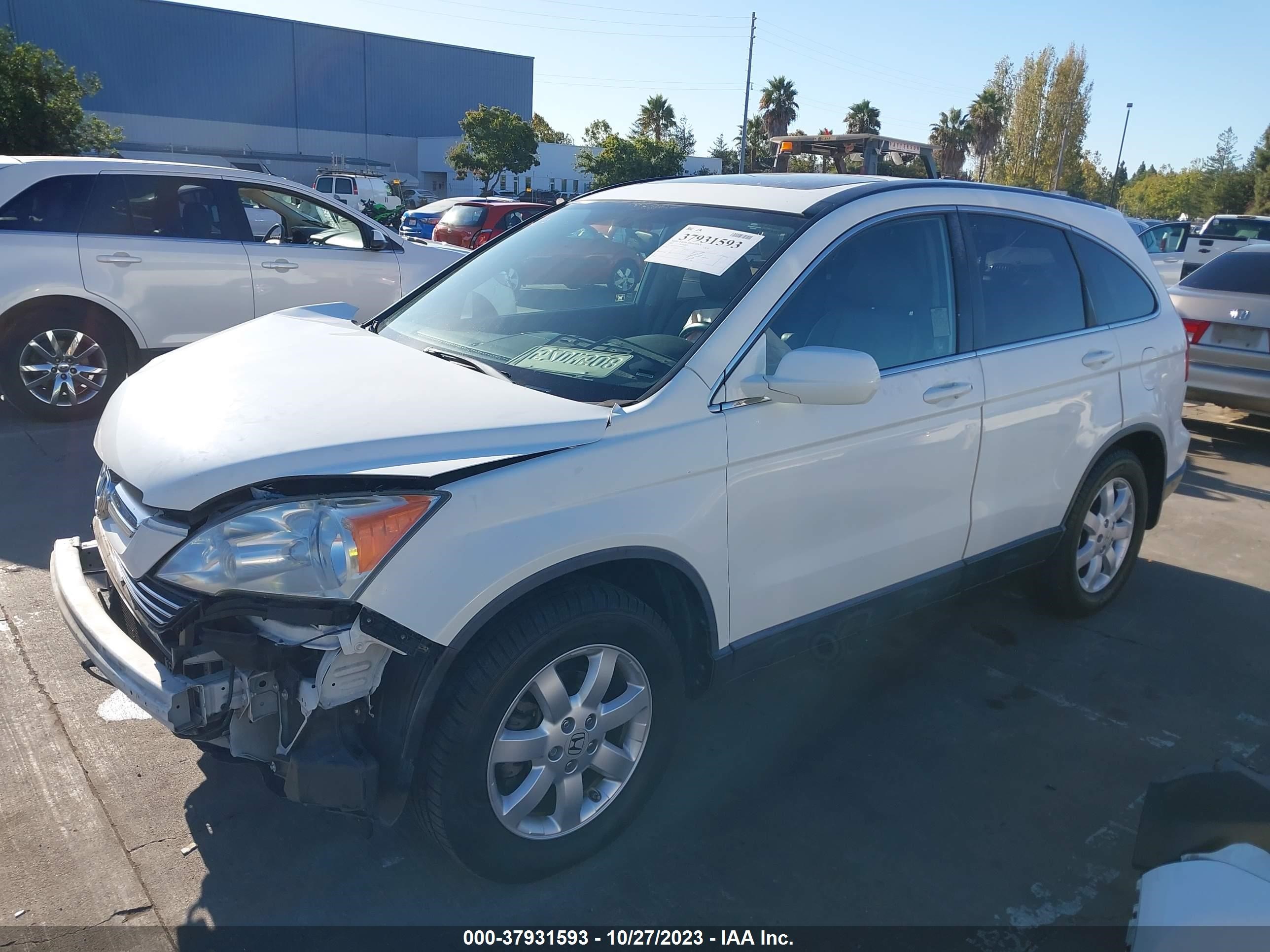 Photo 1 VIN: JHLRE487X7C067539 - HONDA CR-V 