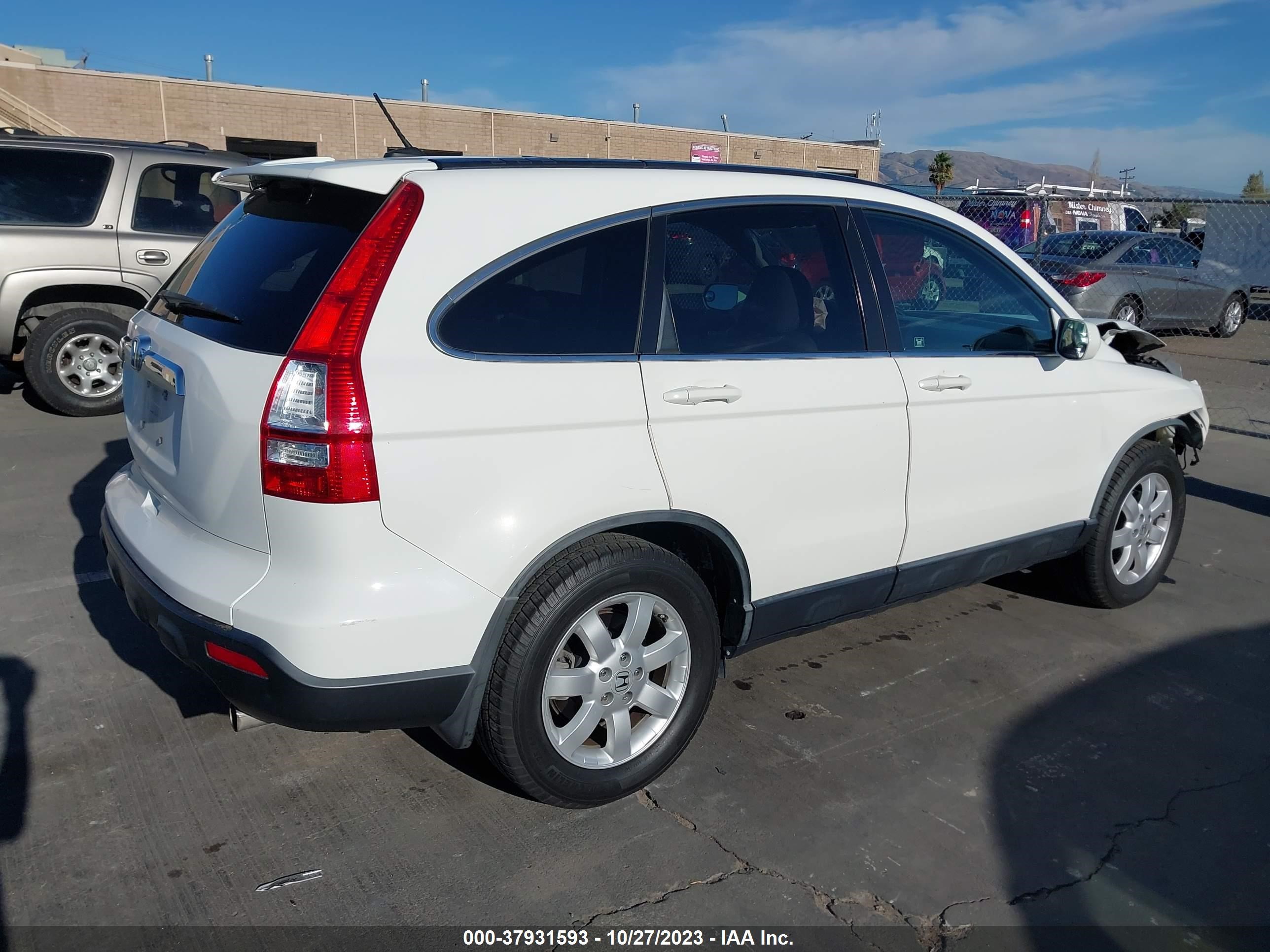 Photo 3 VIN: JHLRE487X7C067539 - HONDA CR-V 