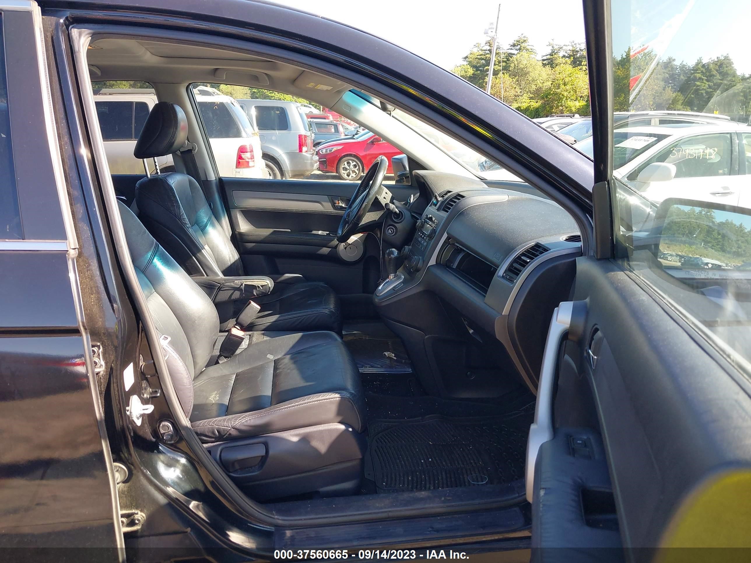 Photo 4 VIN: JHLRE487X7C089198 - HONDA CR-V 