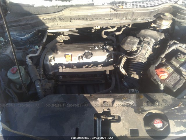 Photo 9 VIN: JHLRE4H55BC001567 - HONDA CR-V 