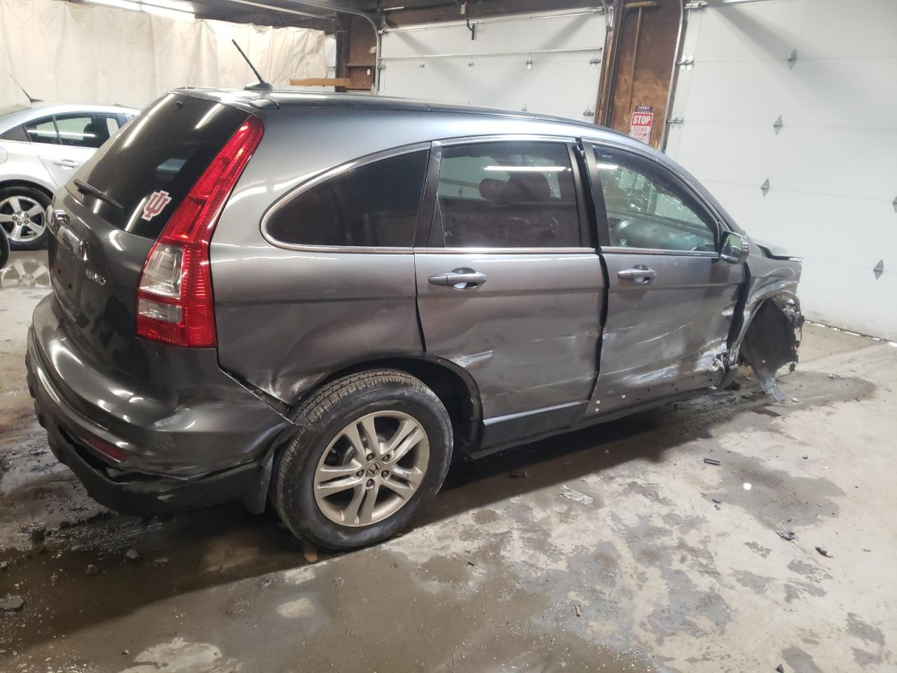 Photo 2 VIN: JHLRE4H70BC012817 - HONDA CR-V 