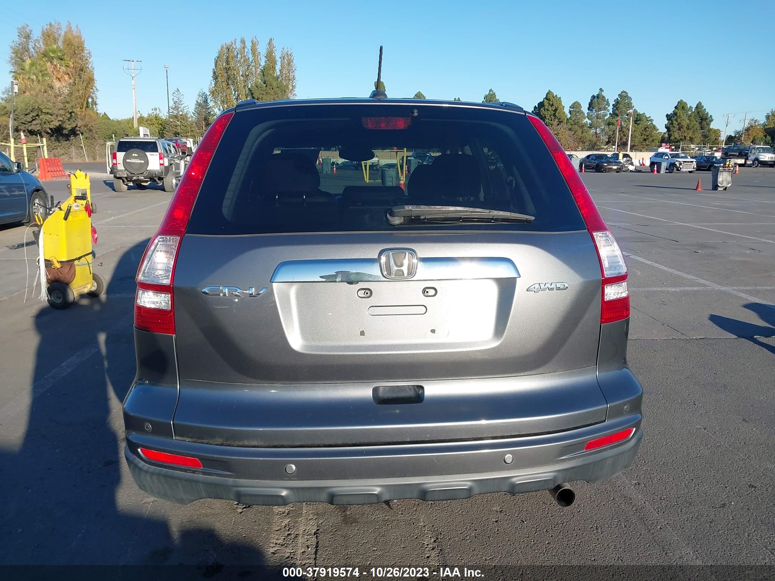 Photo 16 VIN: JHLRE4H75BC026079 - HONDA CR-V 