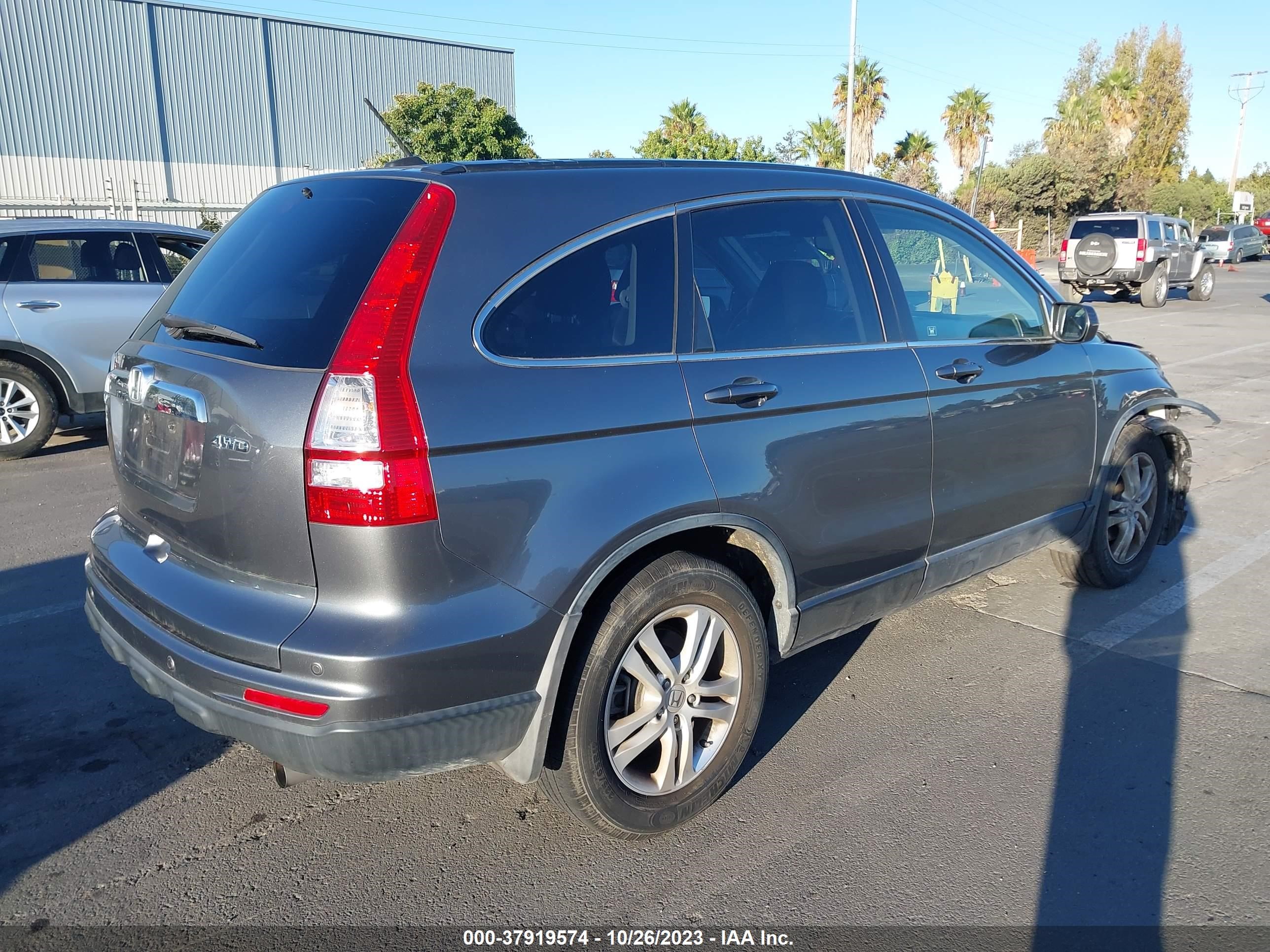 Photo 3 VIN: JHLRE4H75BC026079 - HONDA CR-V 