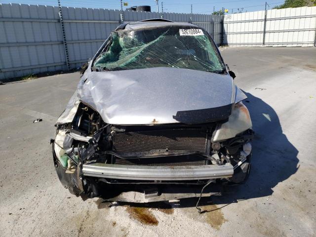 Photo 4 VIN: JHLRE4H77AC005779 - HONDA CRV 