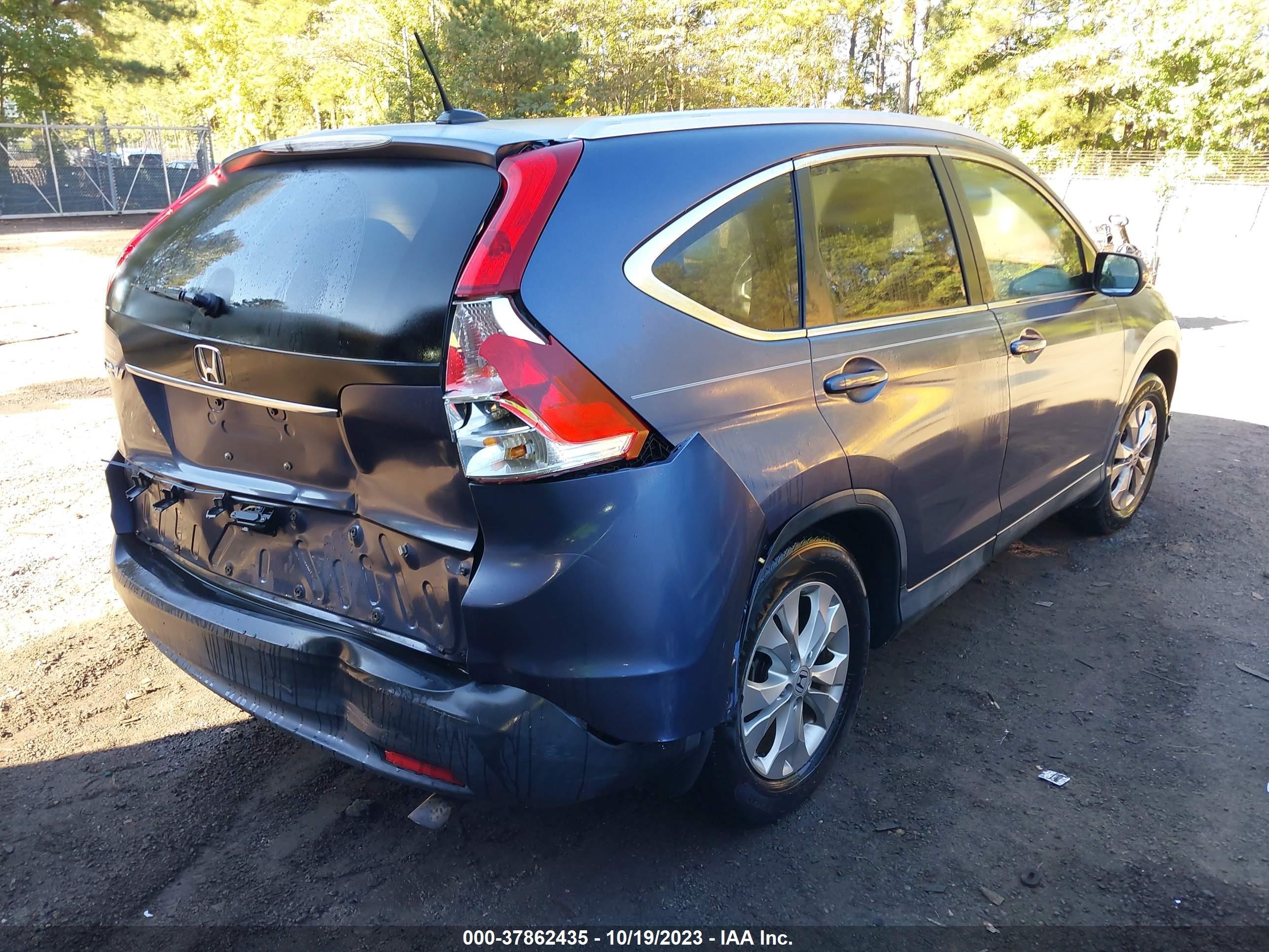 Photo 3 VIN: JHLRM3H77CC006351 - HONDA CR-V 