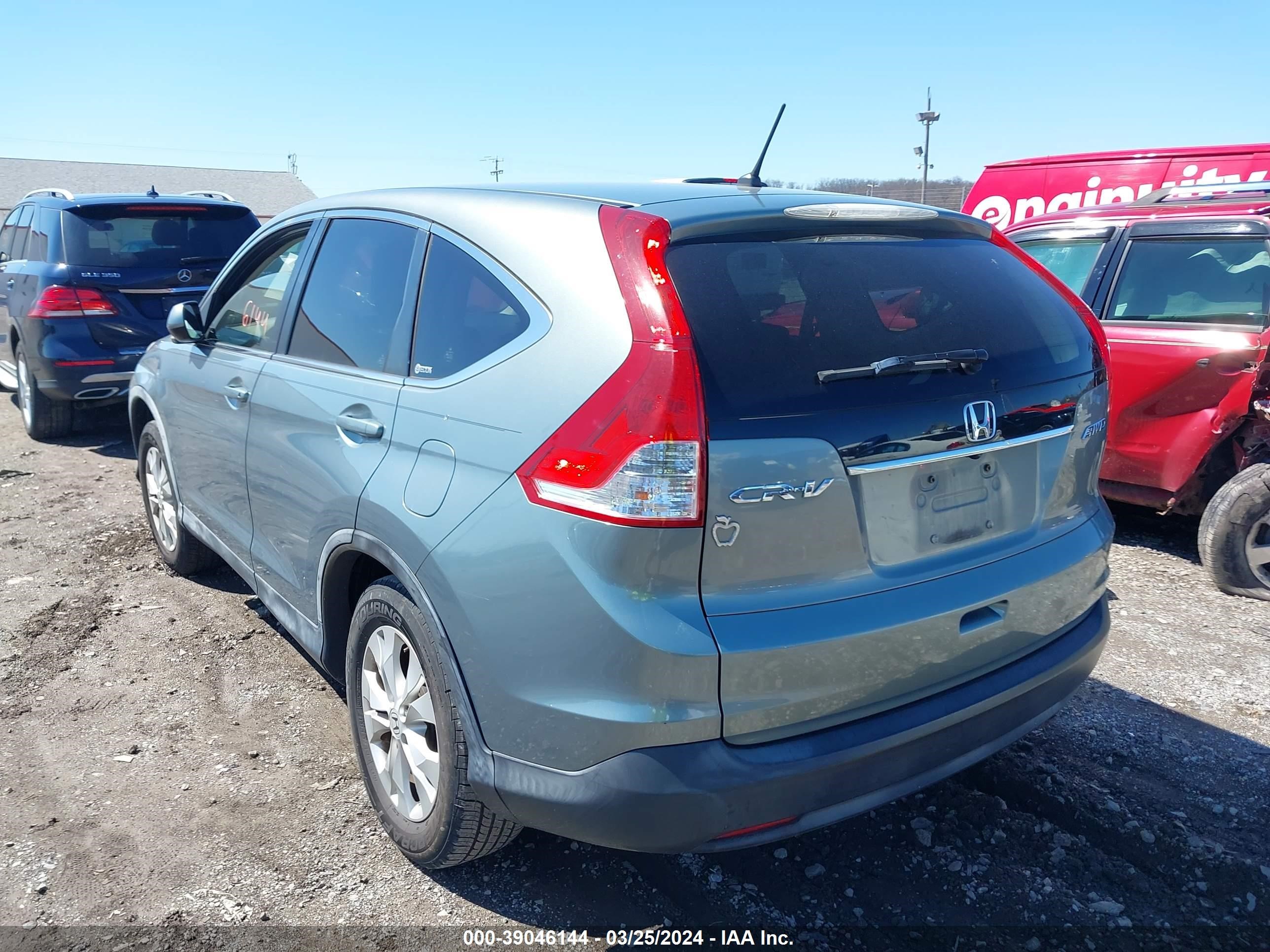 Photo 2 VIN: JHLRM4H58CC011580 - HONDA CR-V 