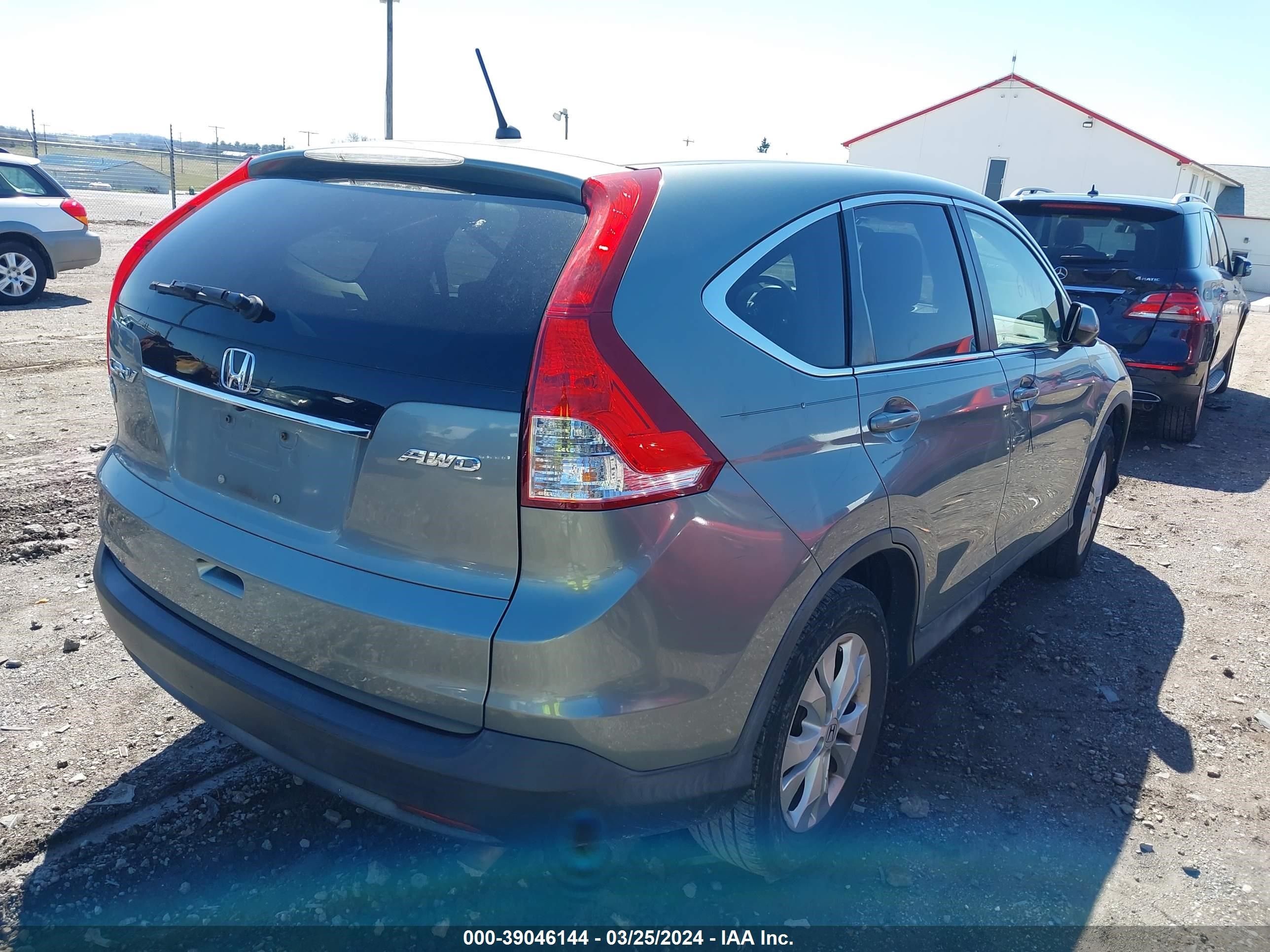 Photo 3 VIN: JHLRM4H58CC011580 - HONDA CR-V 