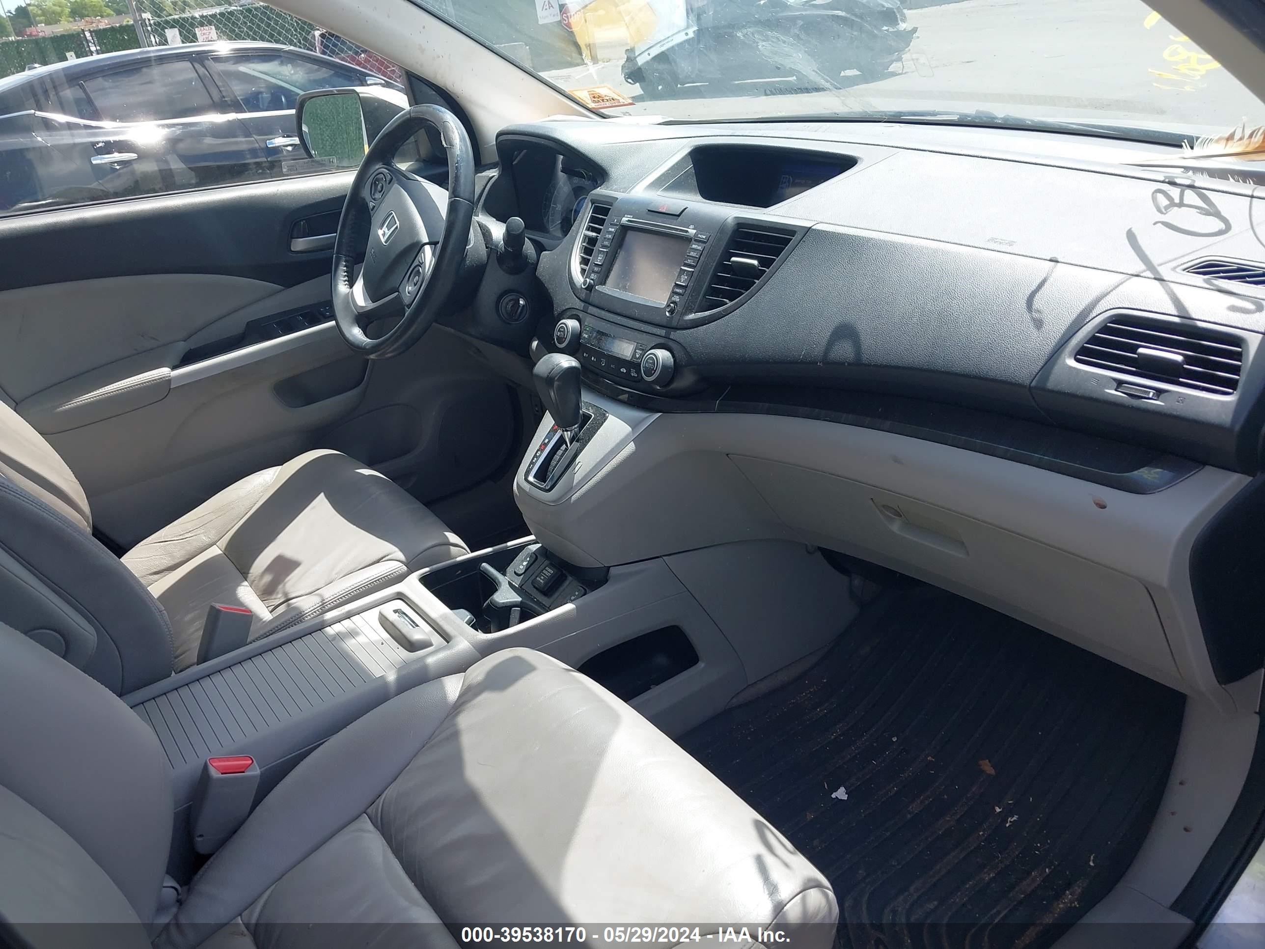 Photo 4 VIN: JHLRM4H70CC011171 - HONDA CR-V 